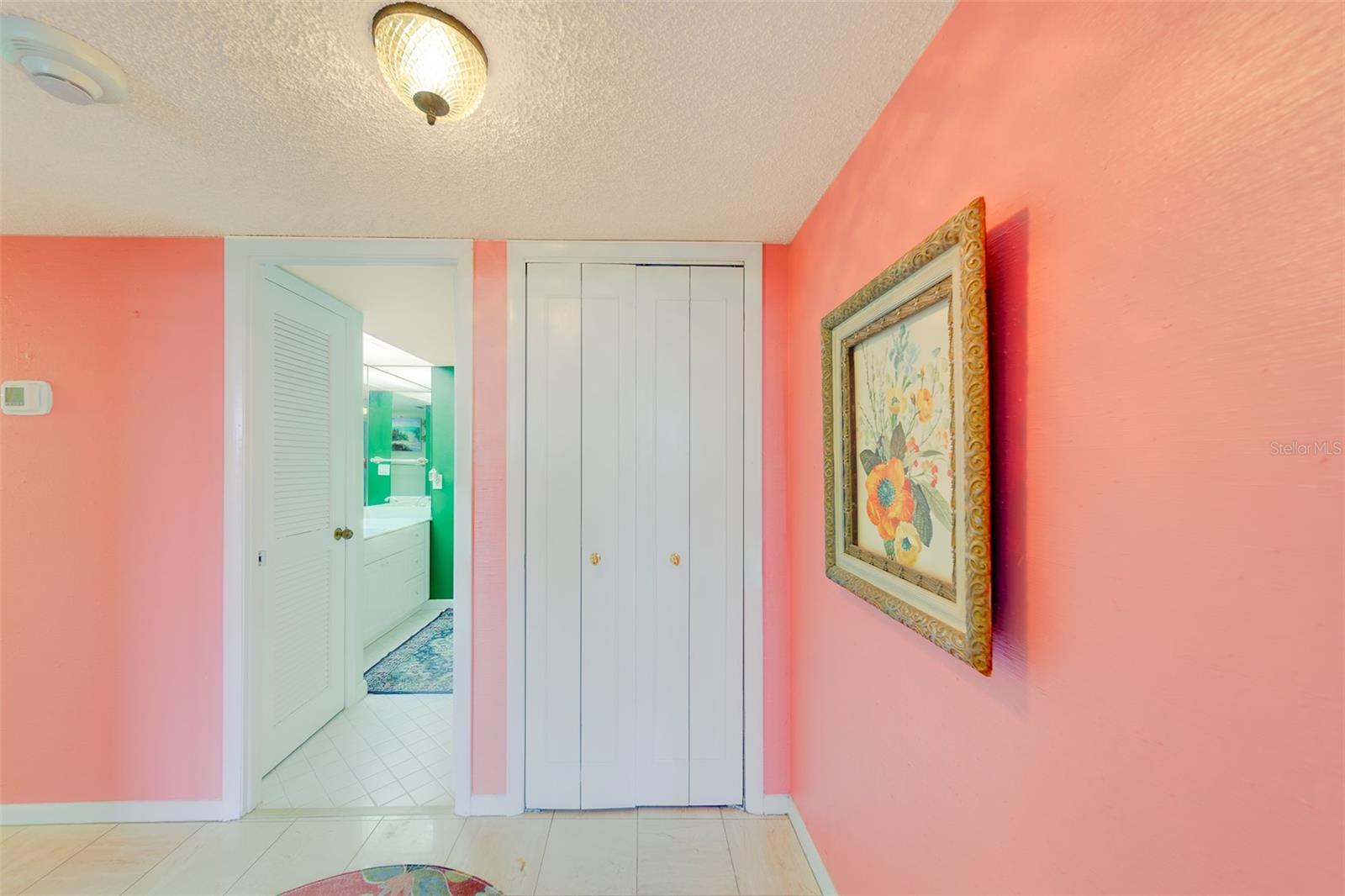 Image 19 of 65 For 220 Belleview Boulevard 504