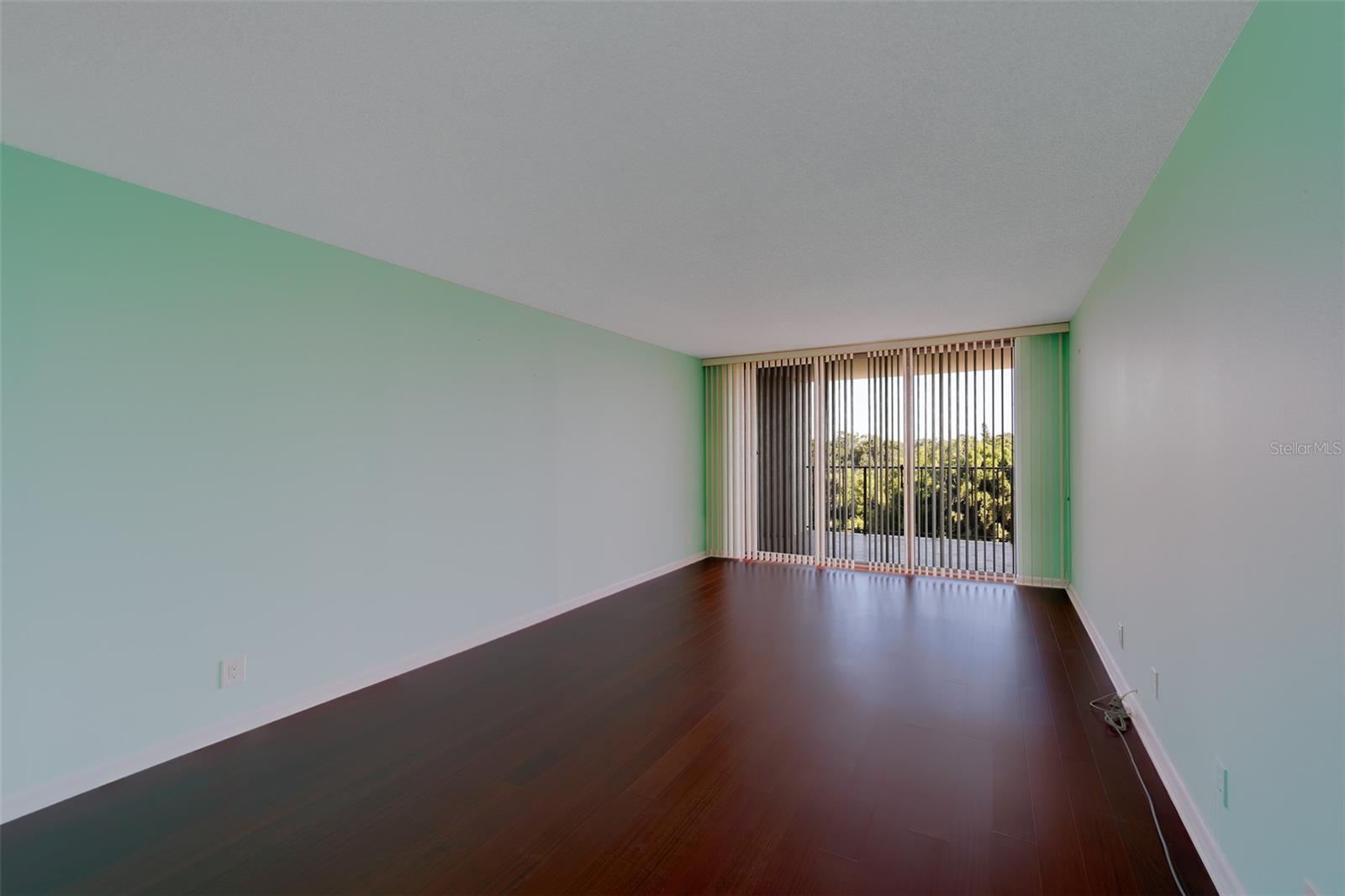 Image 23 of 65 For 220 Belleview Boulevard 504