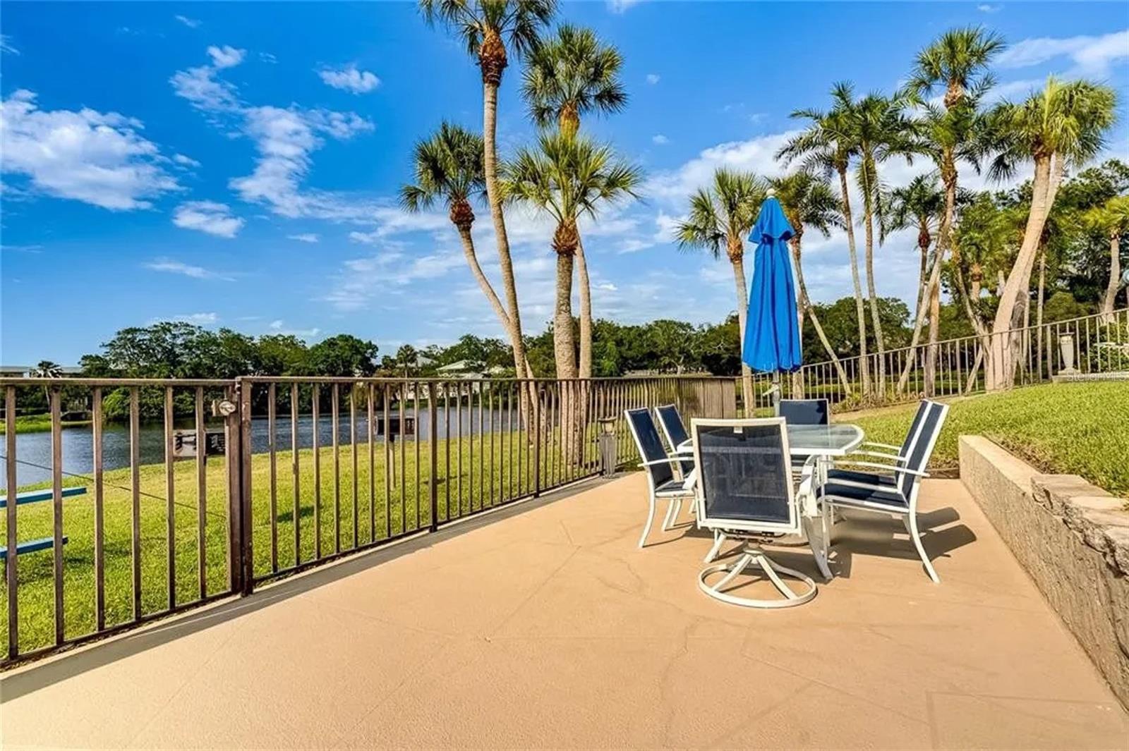 Image 46 of 65 For 220 Belleview Boulevard 504