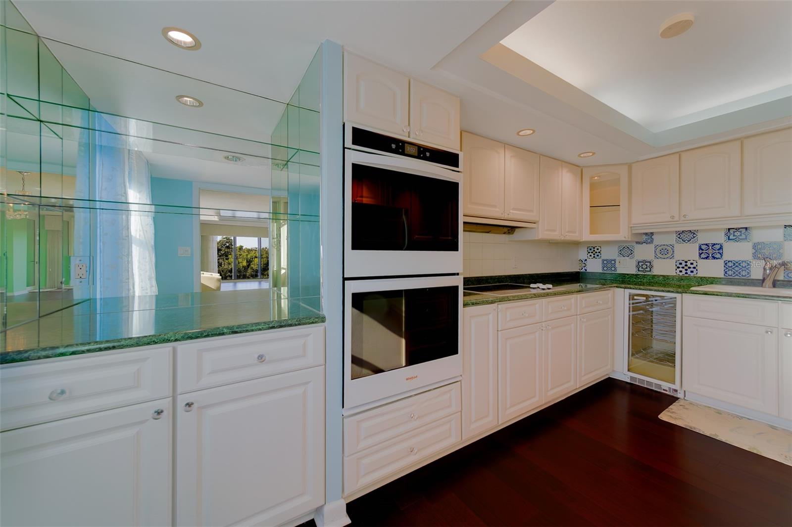 Image 5 of 65 For 220 Belleview Boulevard 504
