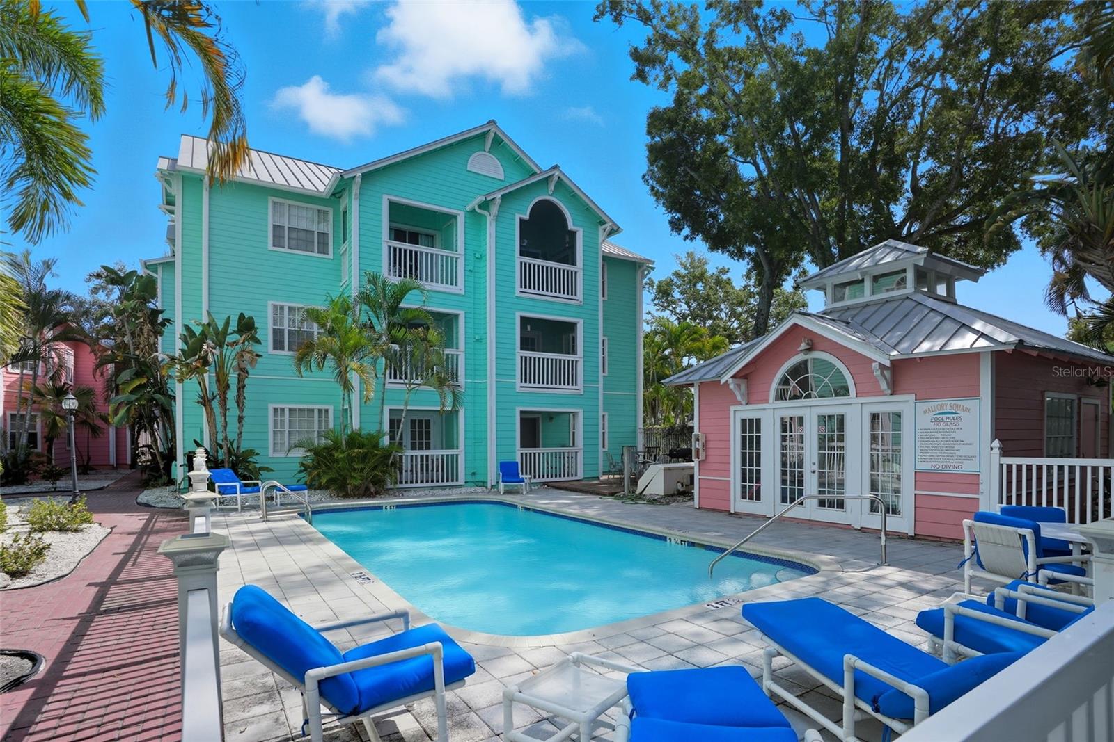 Image 25 of 26 For 3002 Cleveland Street E10