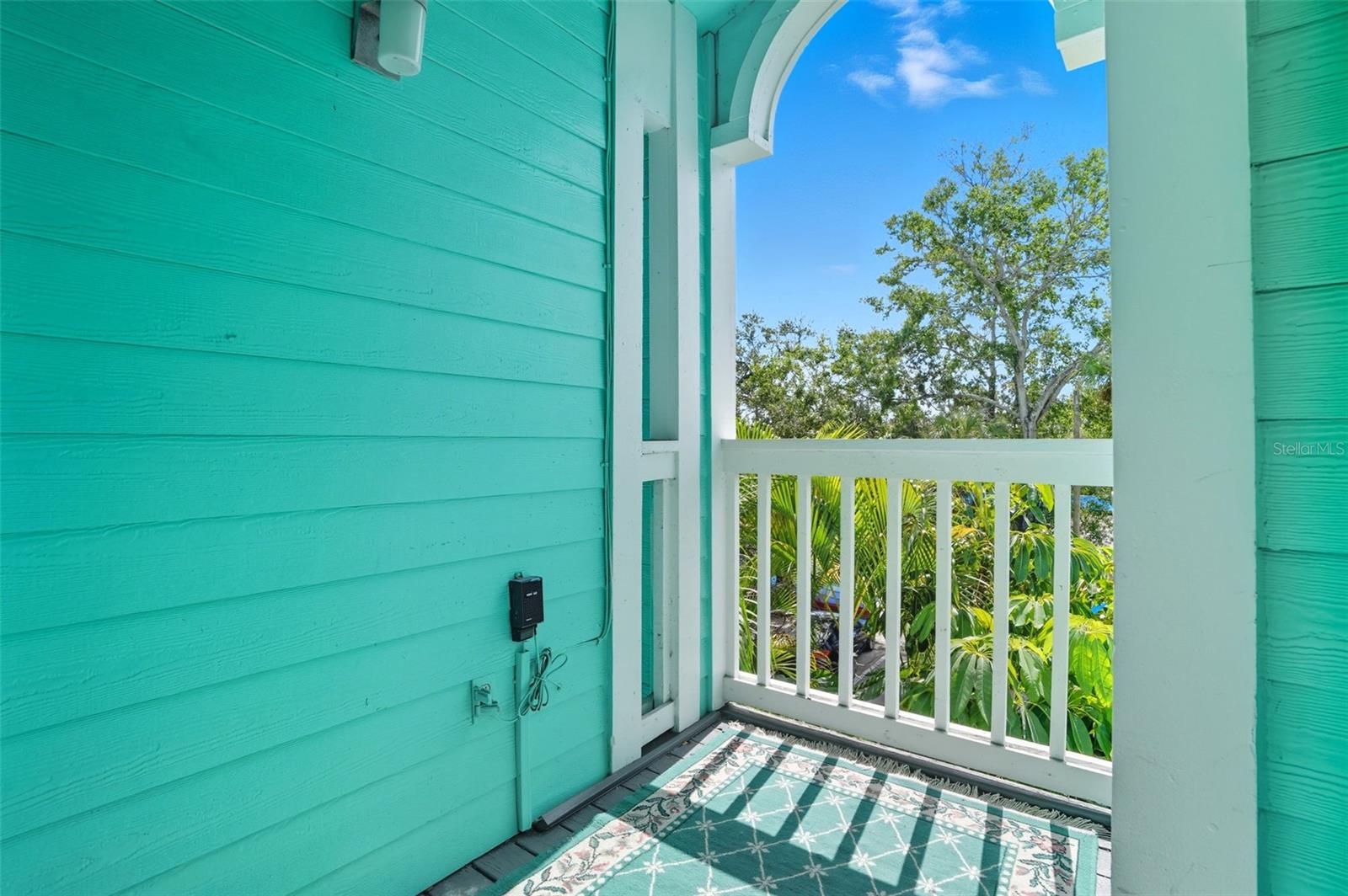 Image 4 of 26 For 3002 Cleveland Street E10