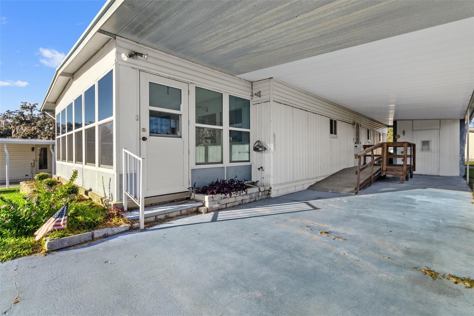 Image 18 of 31 For 29129 Johnston Road 2626