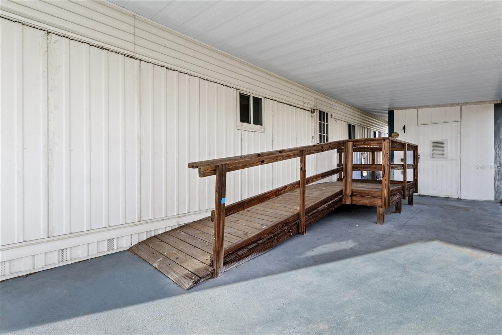 Image 19 of 31 For 29129 Johnston Road 2626