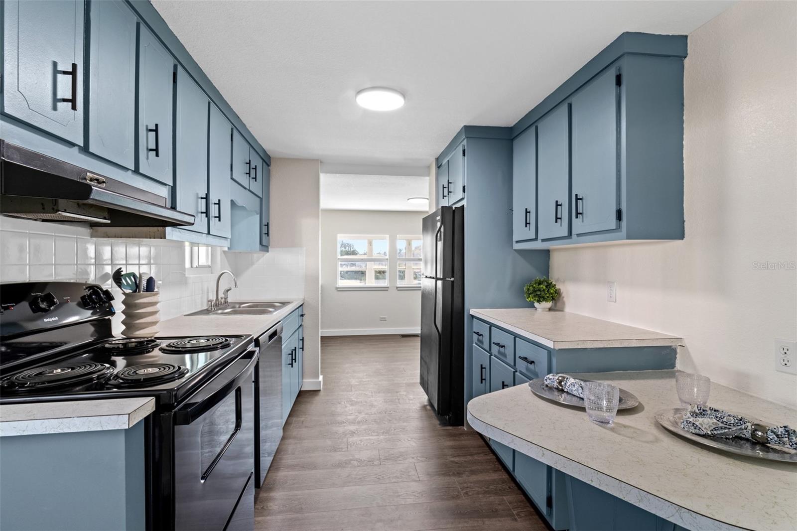 Image 2 of 31 For 29129 Johnston Road 2626