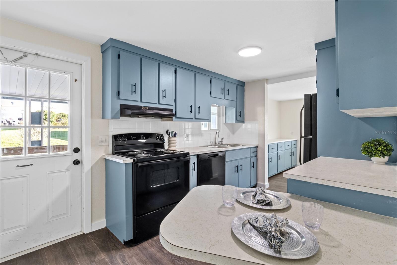 Image 3 of 31 For 29129 Johnston Road 2626