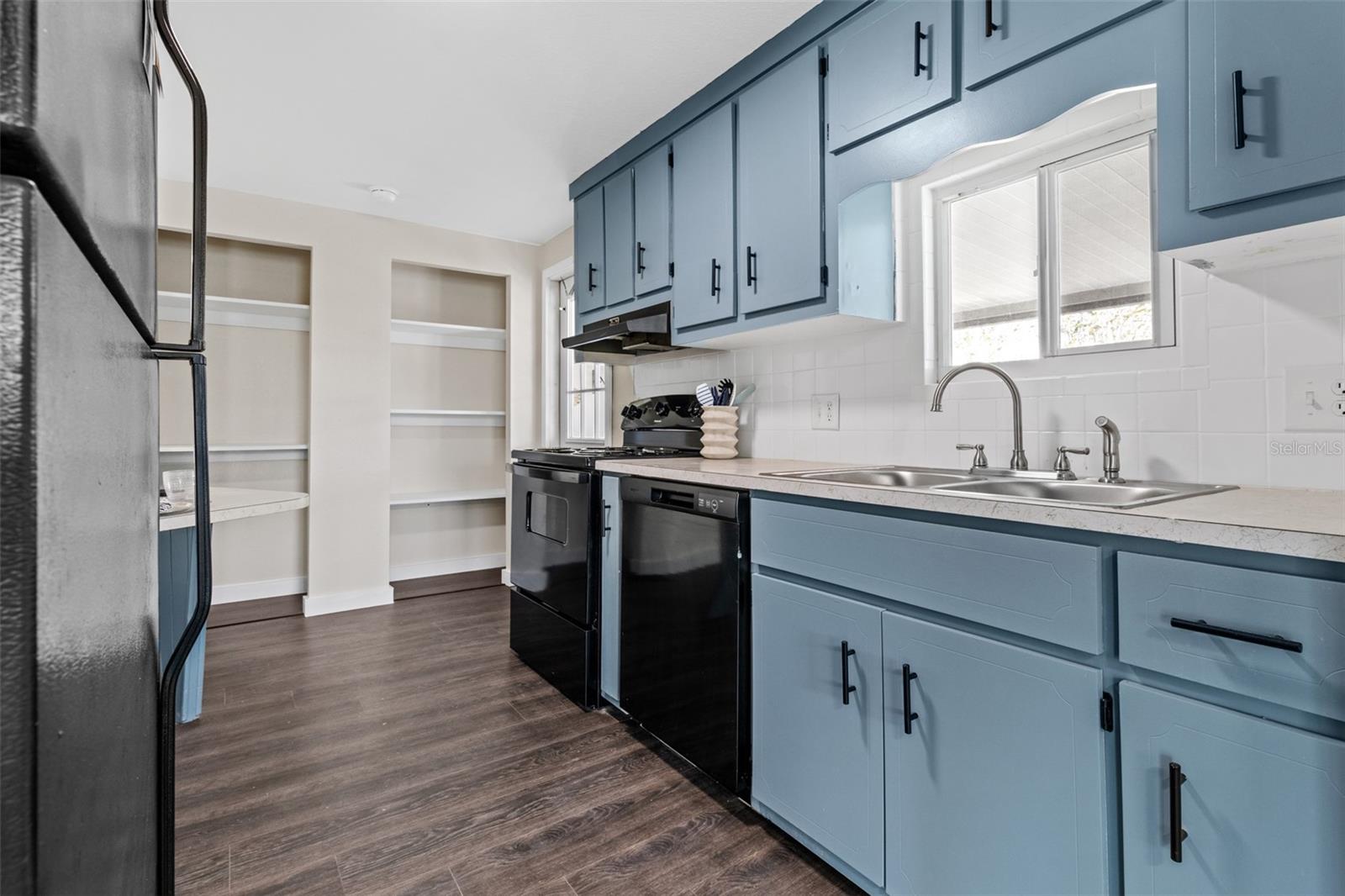 Image 4 of 31 For 29129 Johnston Road 2626