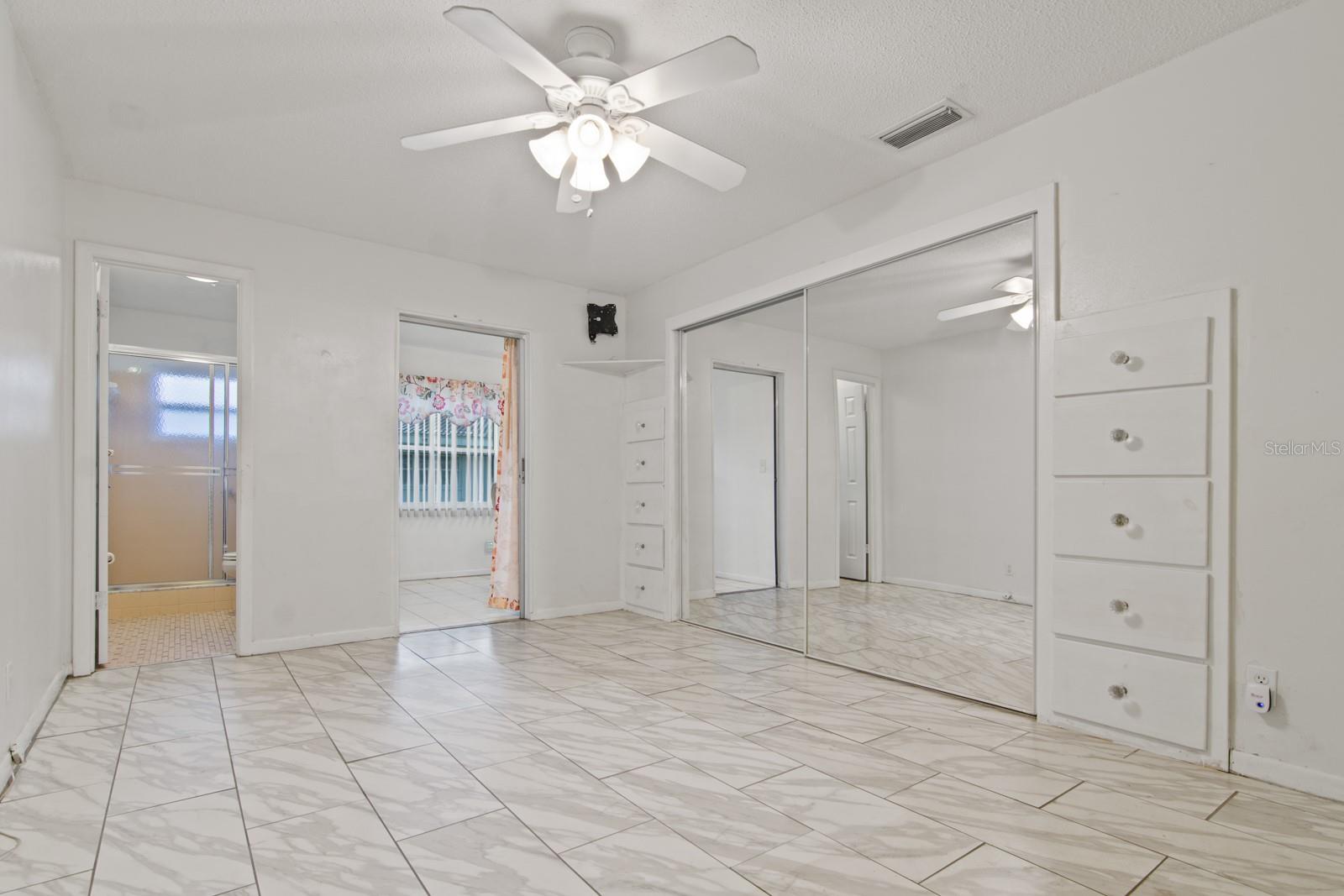 Image 20 of 36 For 11200 102nd Avenue 154