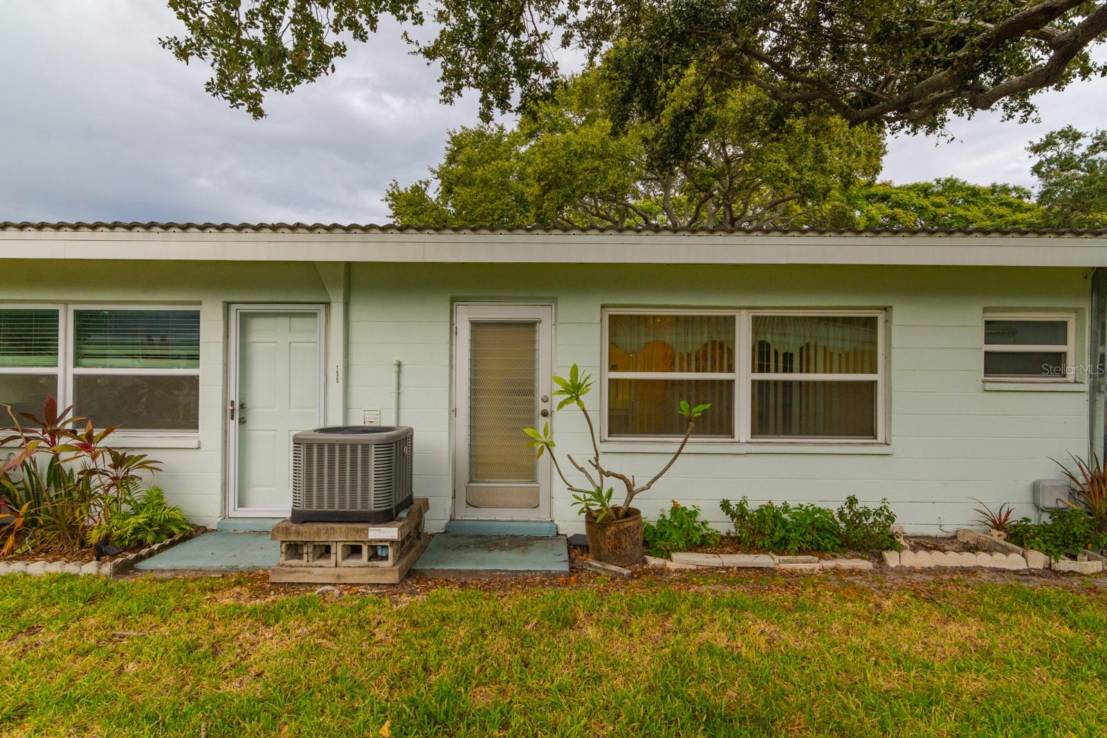 Image 26 of 36 For 11200 102nd Avenue 154