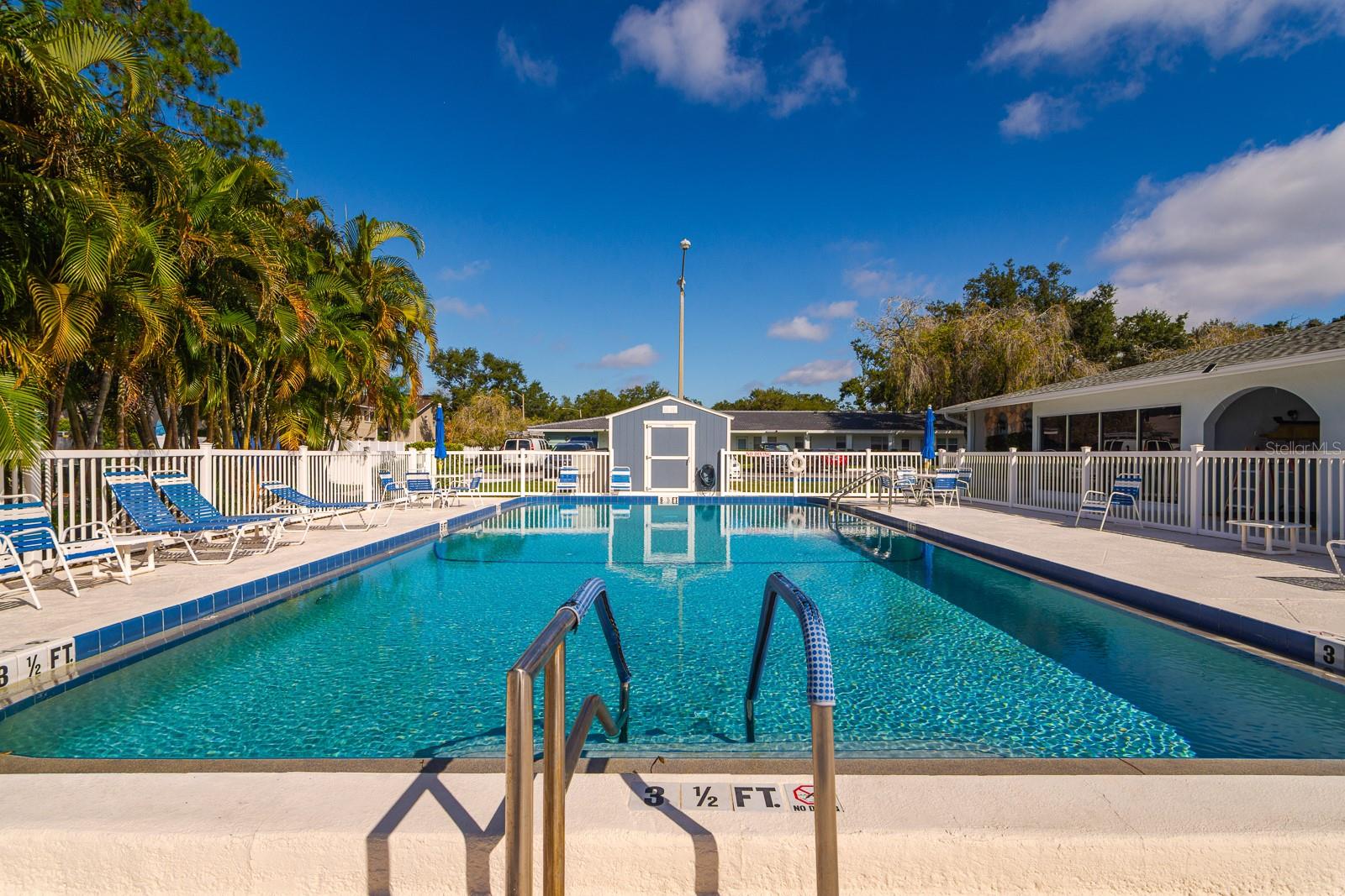 Image 33 of 36 For 11200 102nd Avenue 154