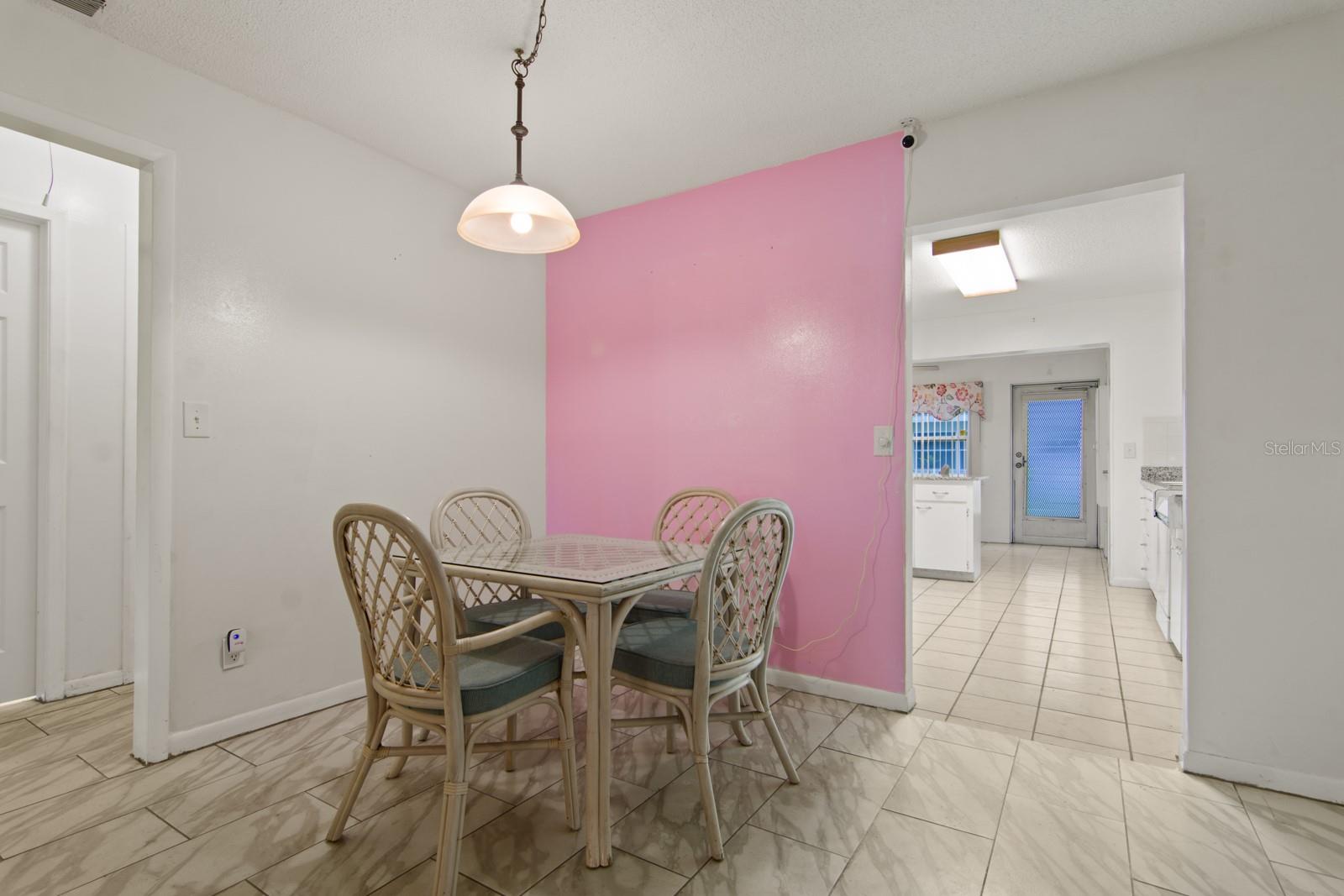 Image 7 of 36 For 11200 102nd Avenue 154