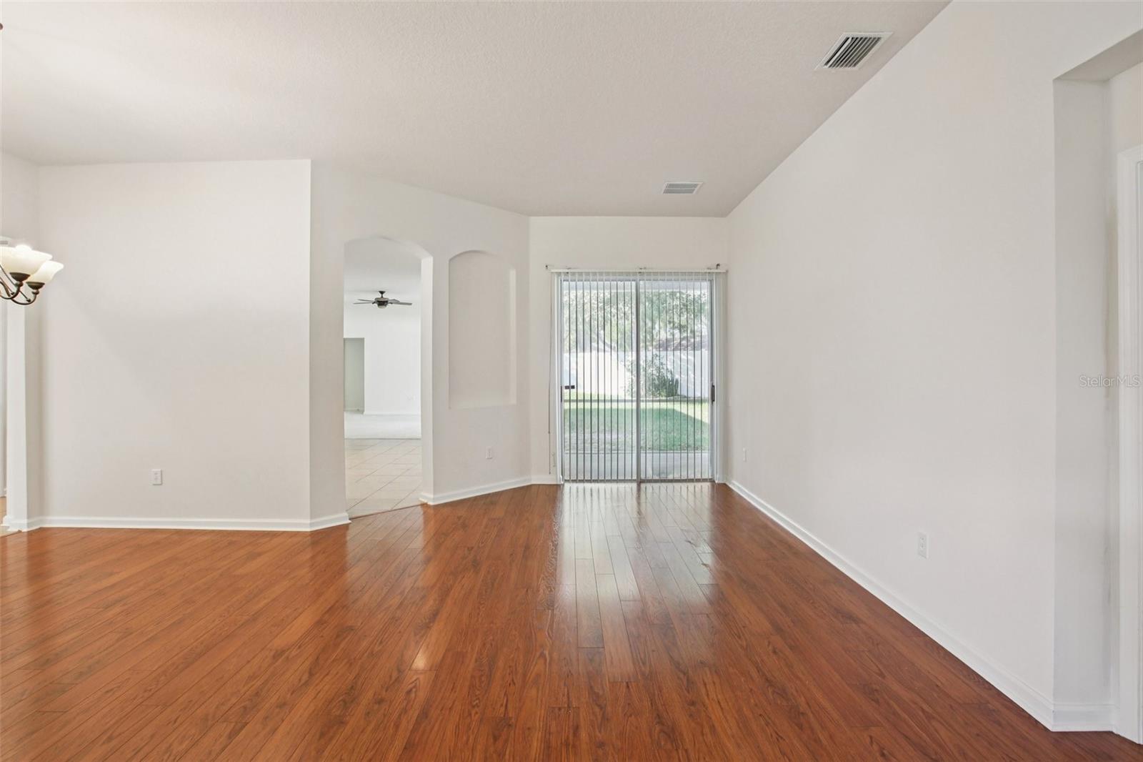 Image 20 of 51 For 1804 Prairie Grass Lane