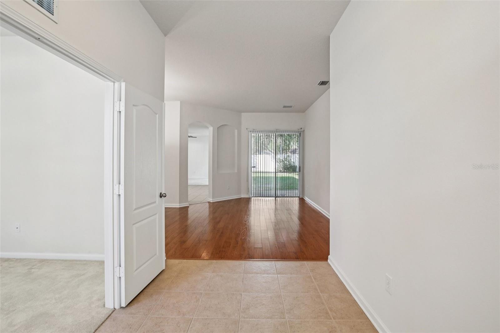 Image 23 of 51 For 1804 Prairie Grass Lane