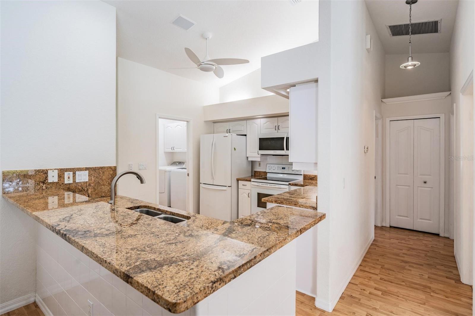 Image 4 of 33 For 3125 Ellington Way