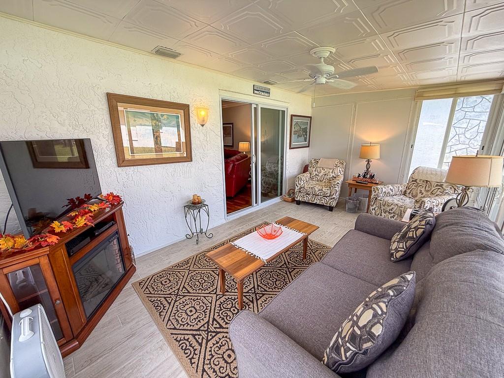 Image 33 of 58 For 3273 Mcmath Drive