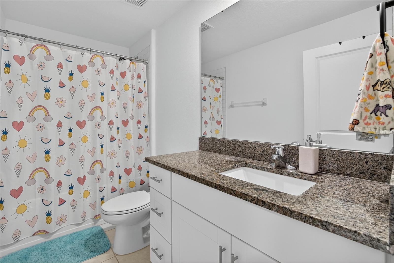 Image 26 of 66 For 1748 Red Loop