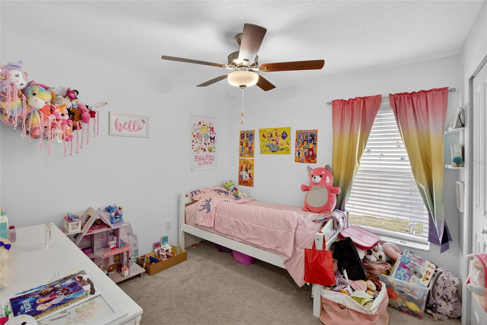 Image 28 of 66 For 1748 Red Loop