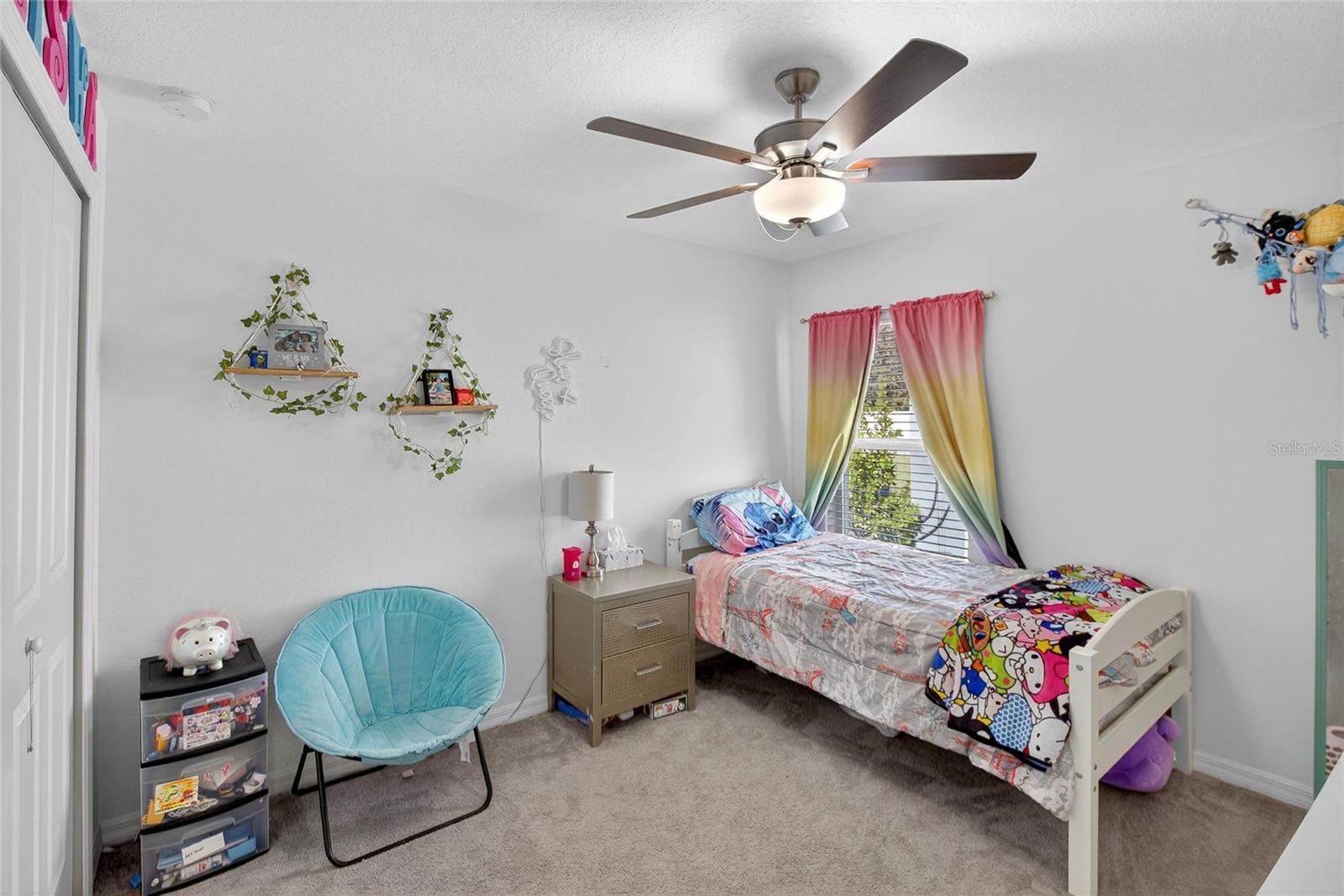 Image 31 of 66 For 1748 Red Loop