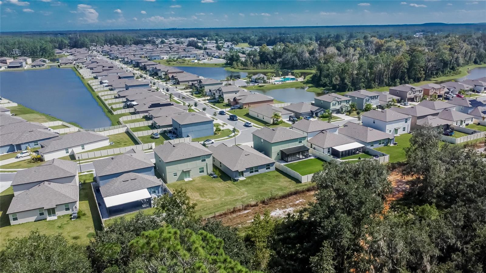 Image 63 of 66 For 1748 Red Loop