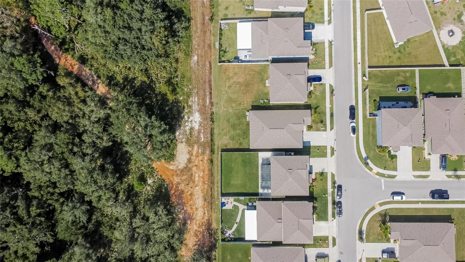 Image 66 of 66 For 1748 Red Loop