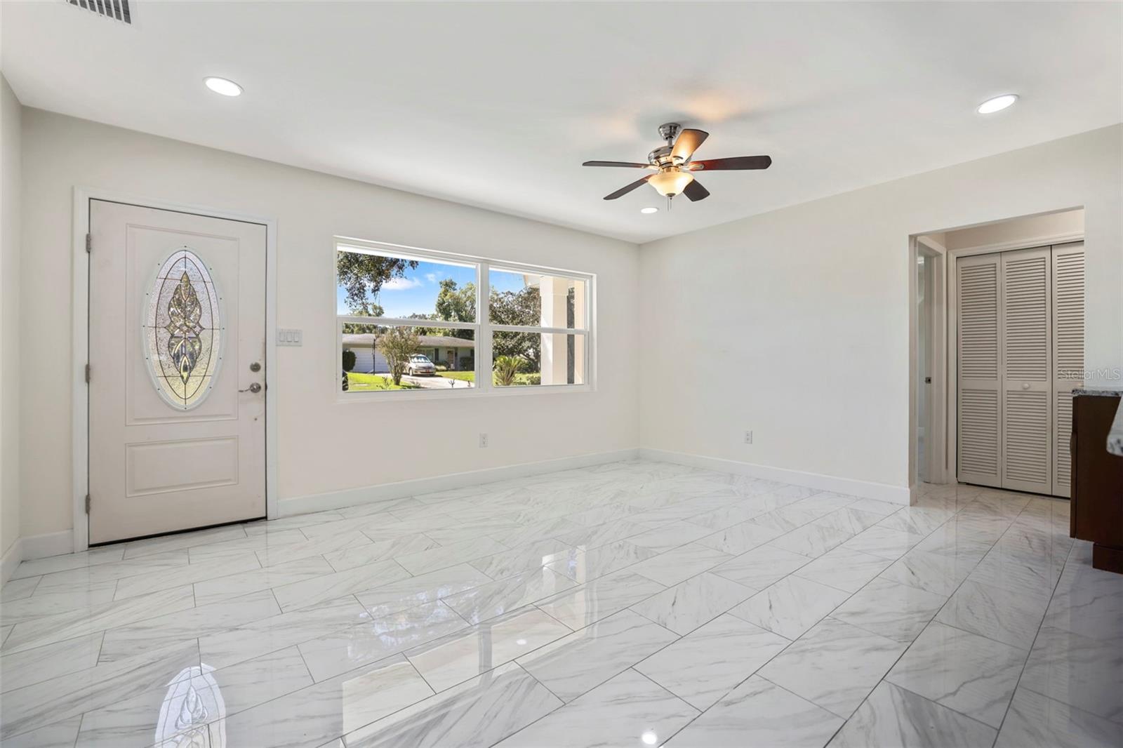 Image 30 of 38 For 2014 Pinehurst Drive