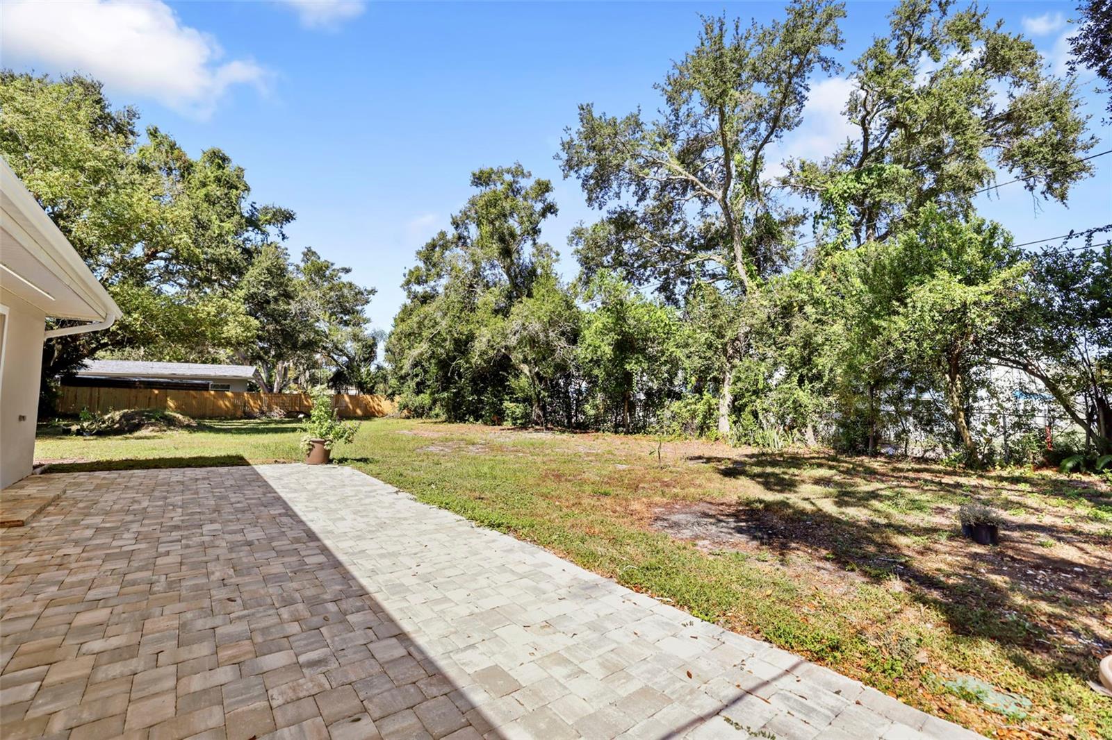 Image 32 of 38 For 2014 Pinehurst Drive
