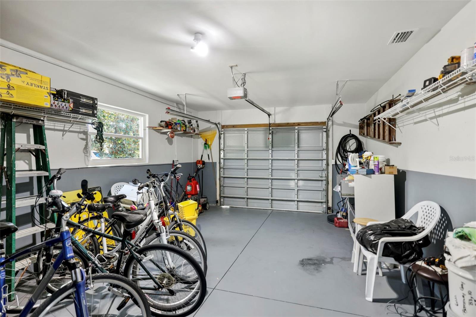 Image 34 of 38 For 2014 Pinehurst Drive