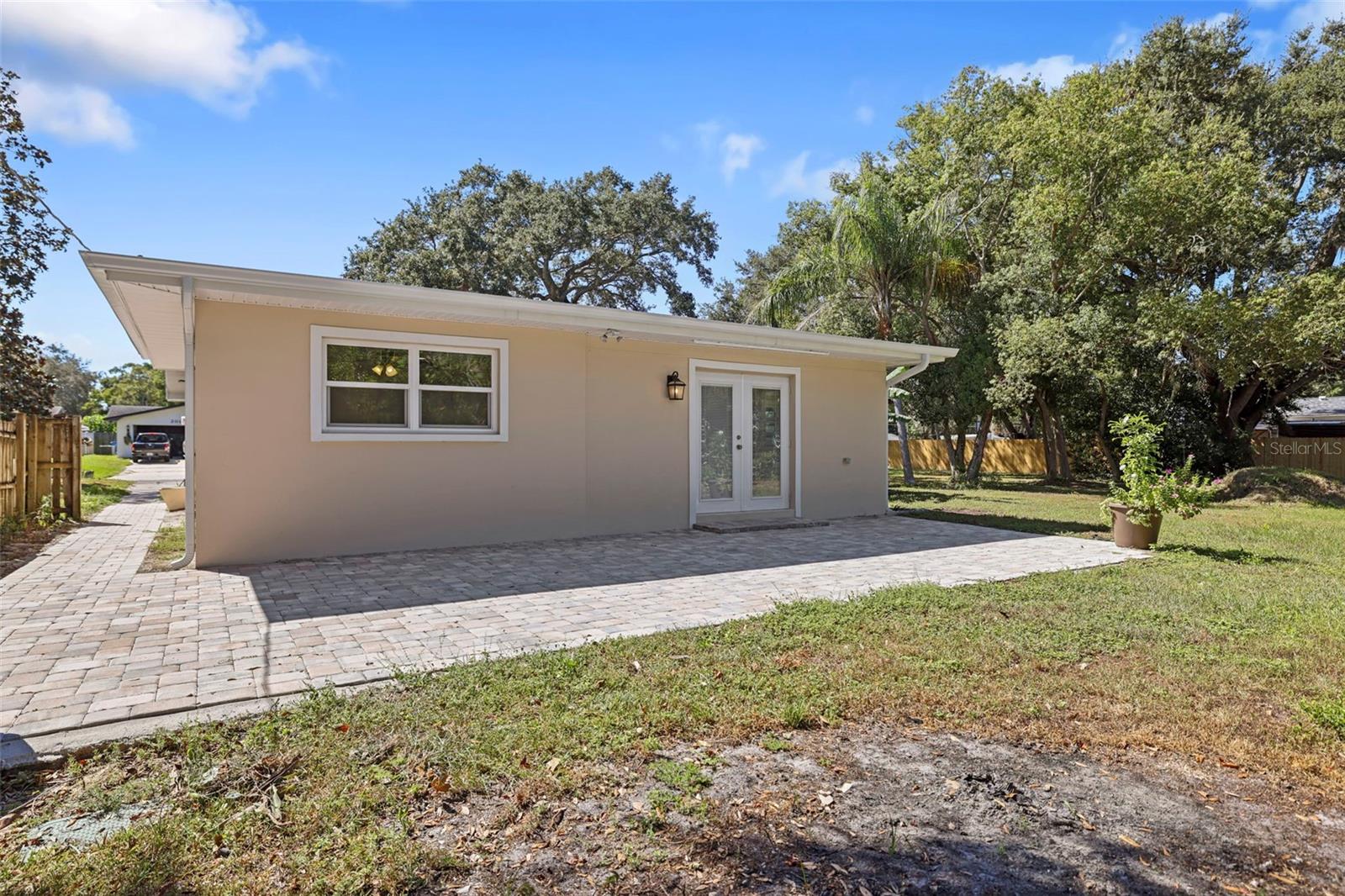 Image 36 of 38 For 2014 Pinehurst Drive