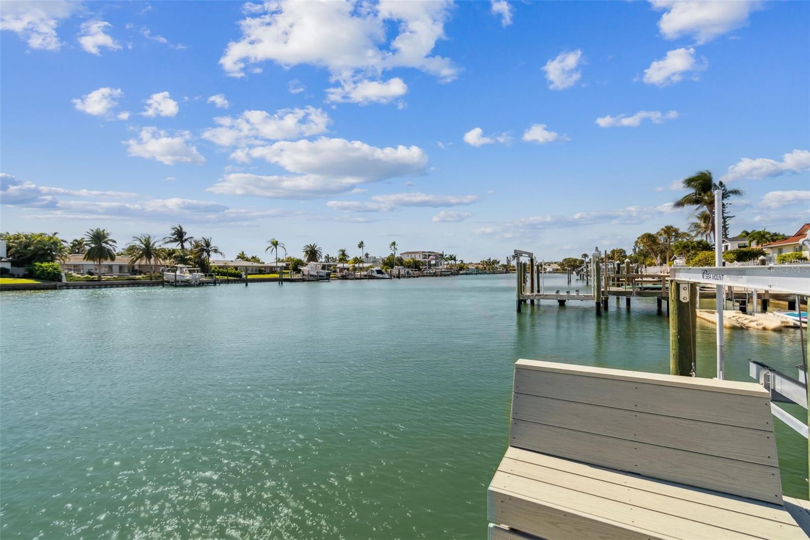 Listing photo id 58 for 320 Belle Isle Avenue