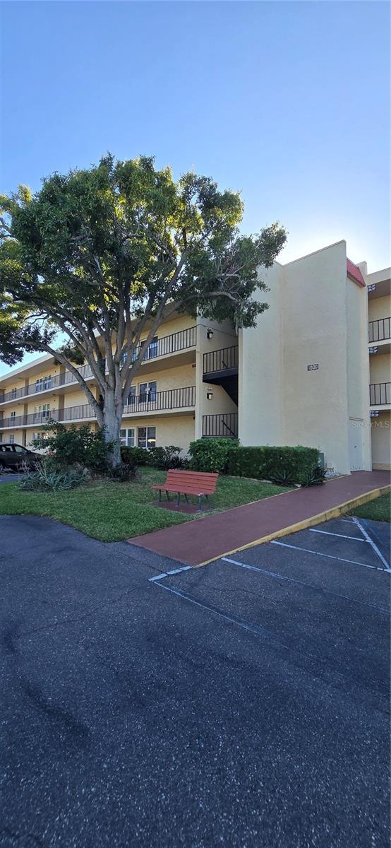 Image 3 of 22 For 12200 Vonn Road 1305