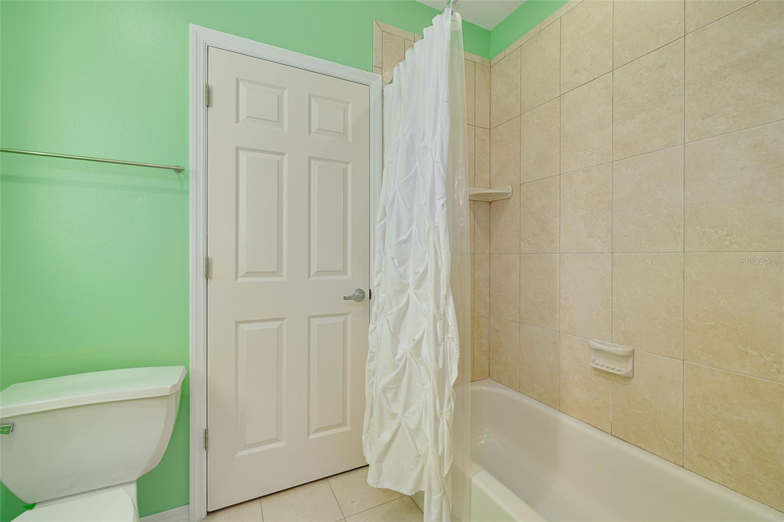 Image 35 of 38 For 859 23rd Avenue N