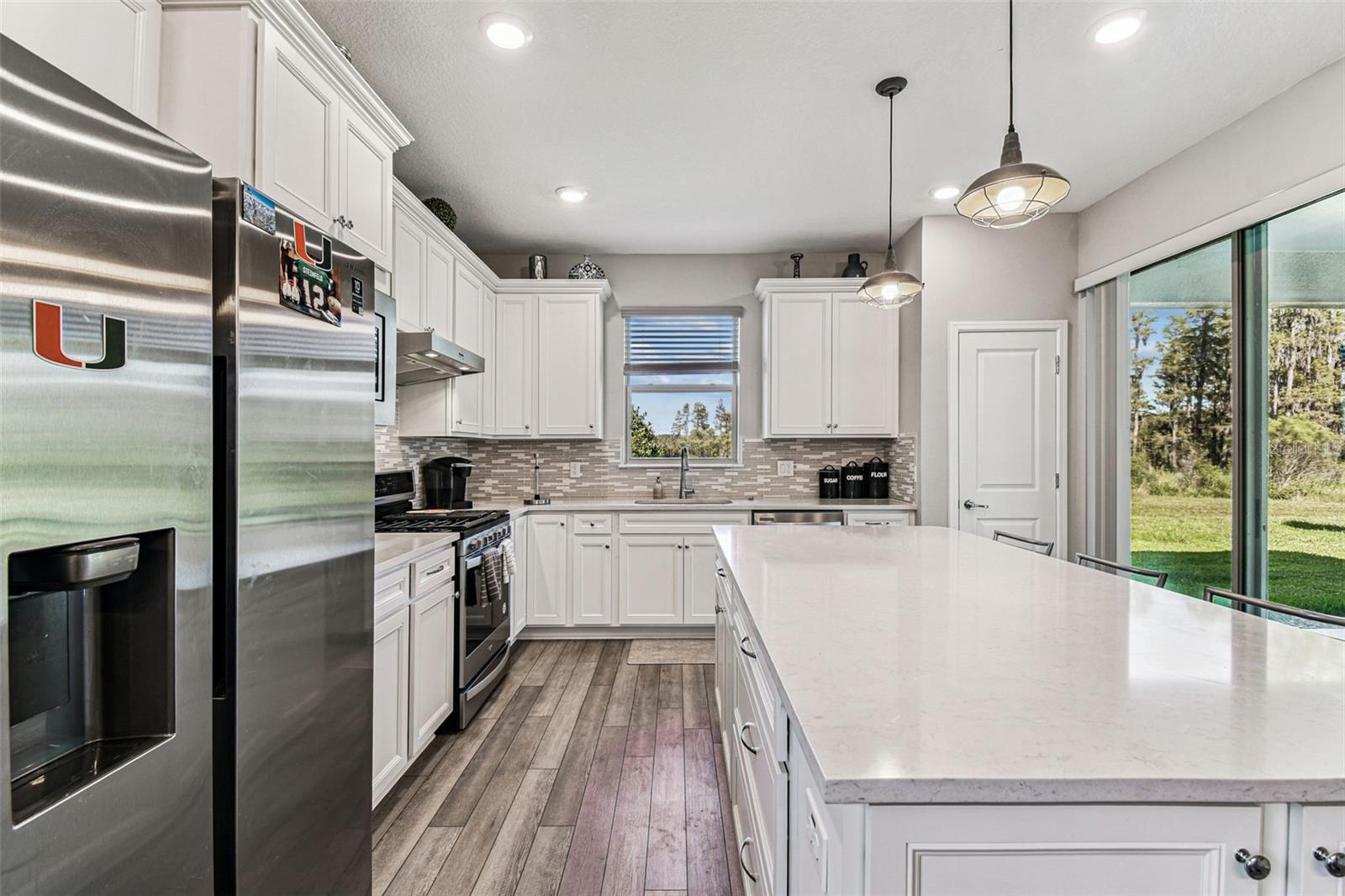 Image 17 of 91 For 19437 Ship Wheel Way