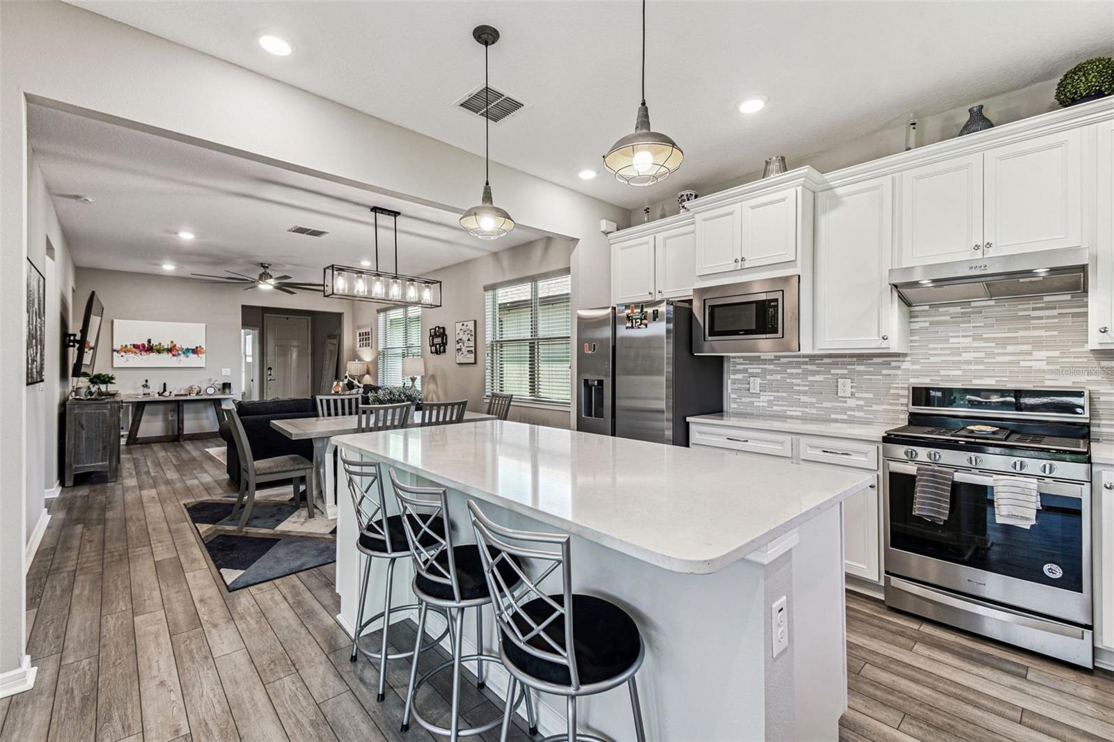 Image 20 of 91 For 19437 Ship Wheel Way