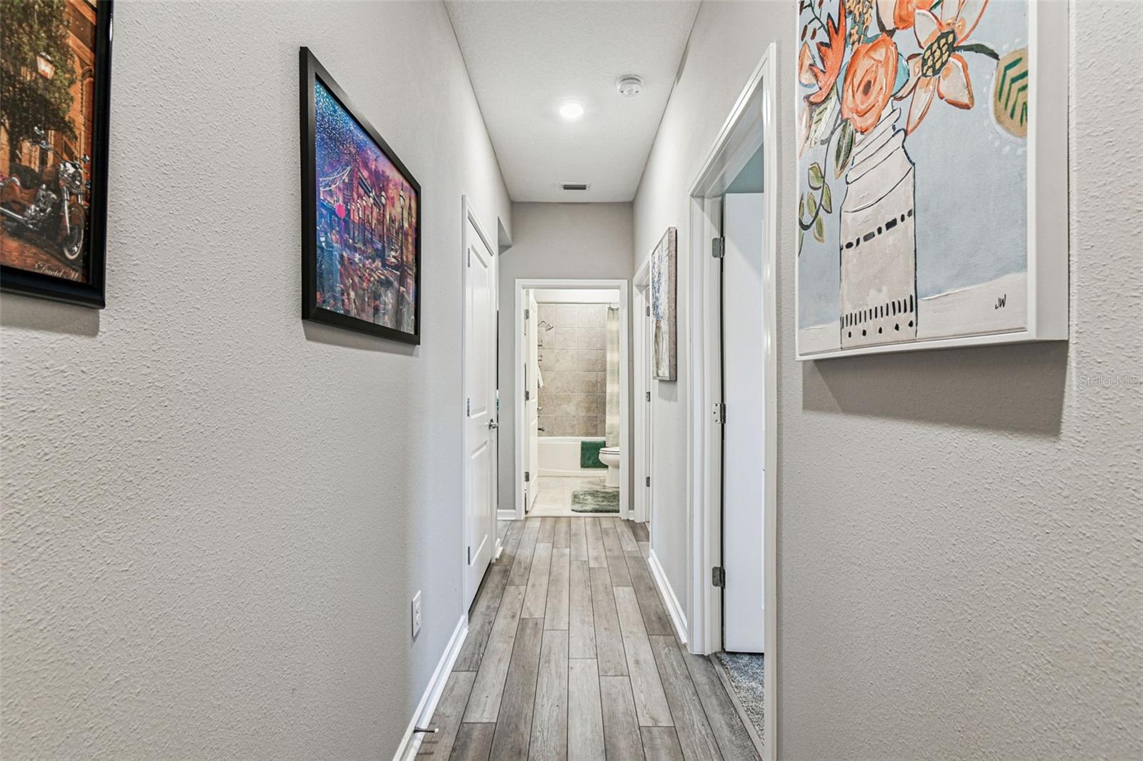 Image 35 of 91 For 19437 Ship Wheel Way