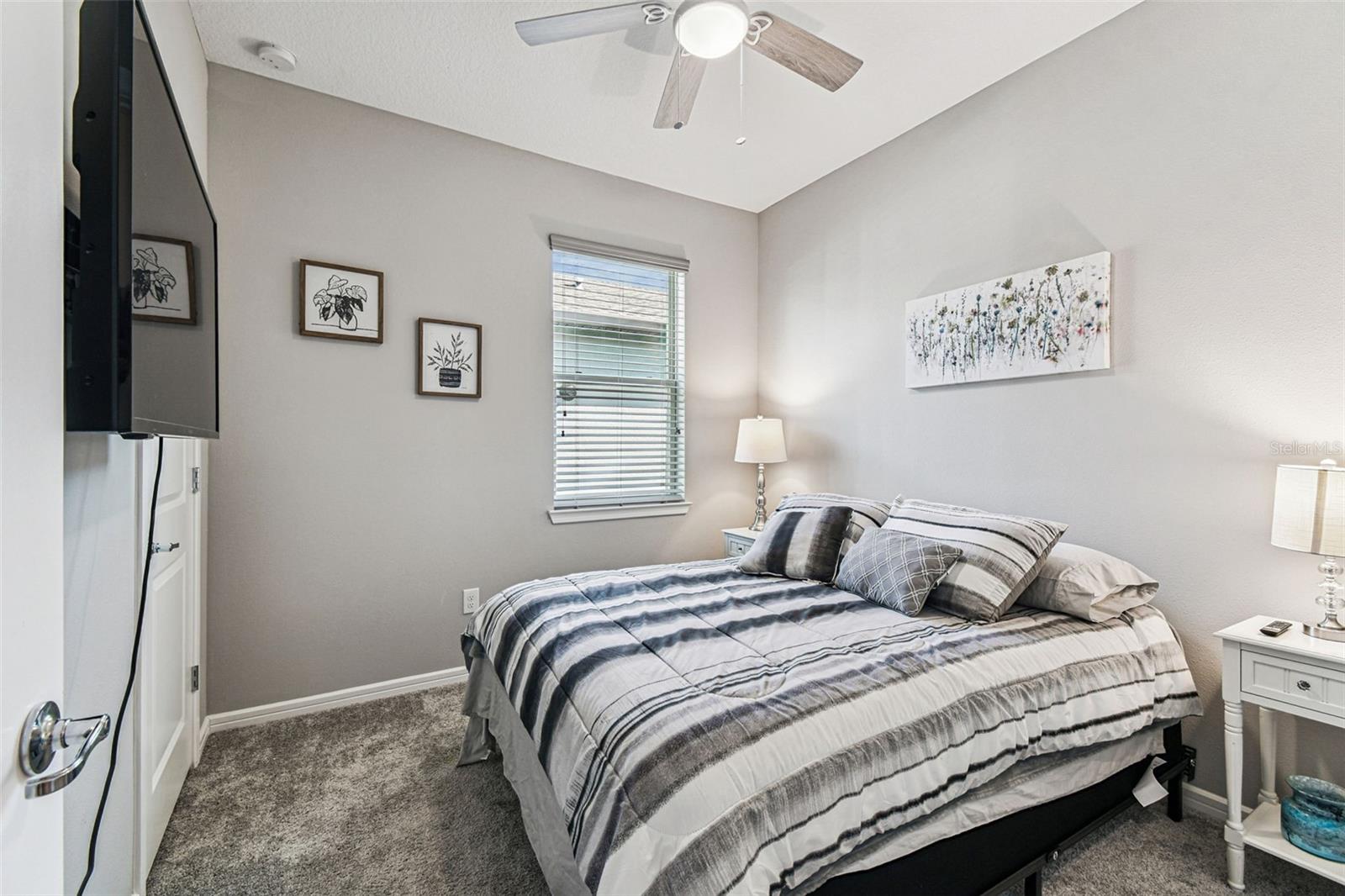 Image 36 of 91 For 19437 Ship Wheel Way