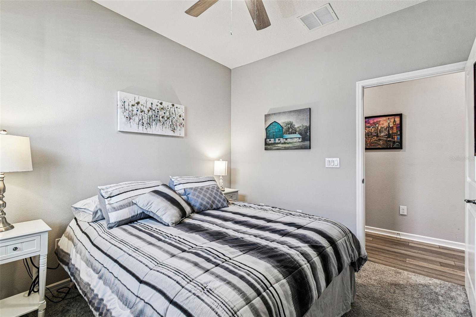 Image 37 of 91 For 19437 Ship Wheel Way