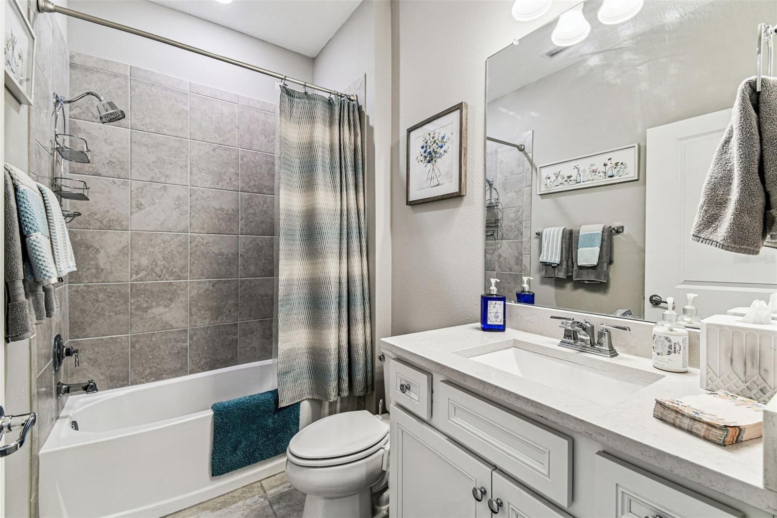 Image 38 of 91 For 19437 Ship Wheel Way