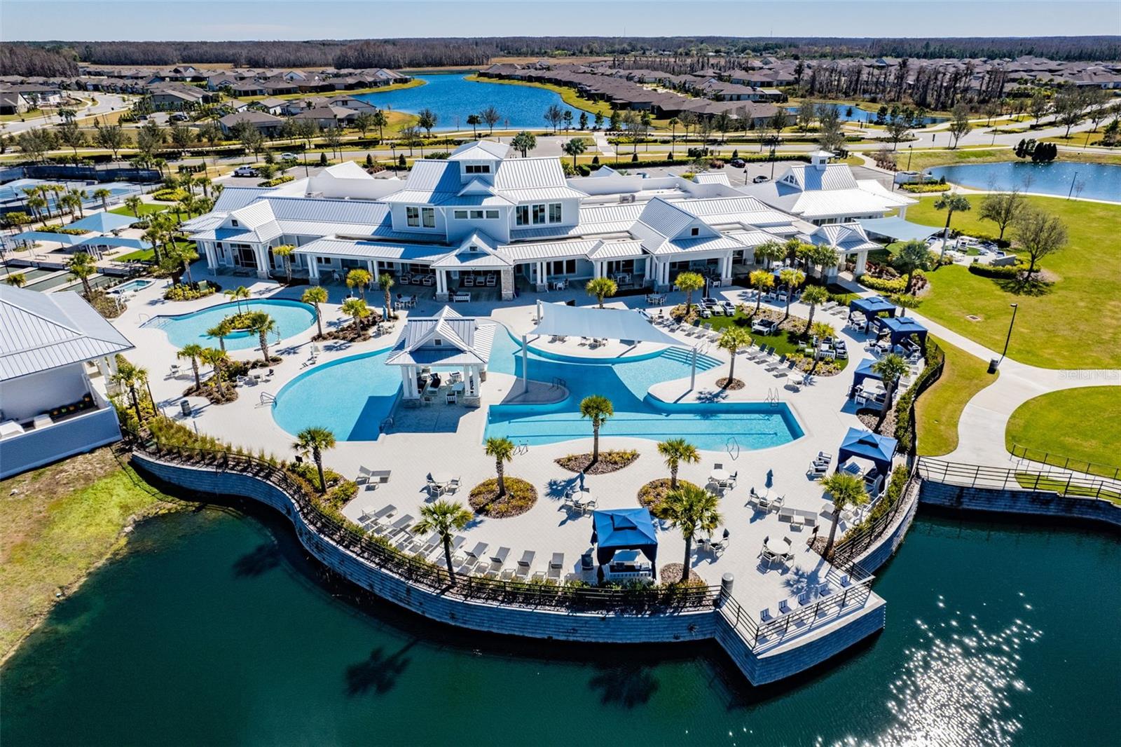 Image 76 of 91 For 19437 Ship Wheel Way