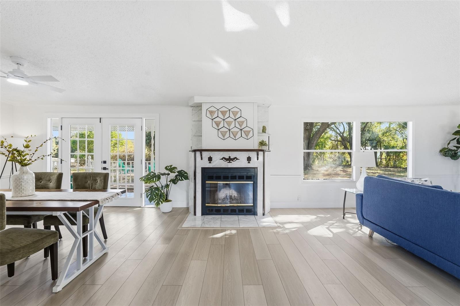 Image 12 of 46 For 9744 Silverbend Drive