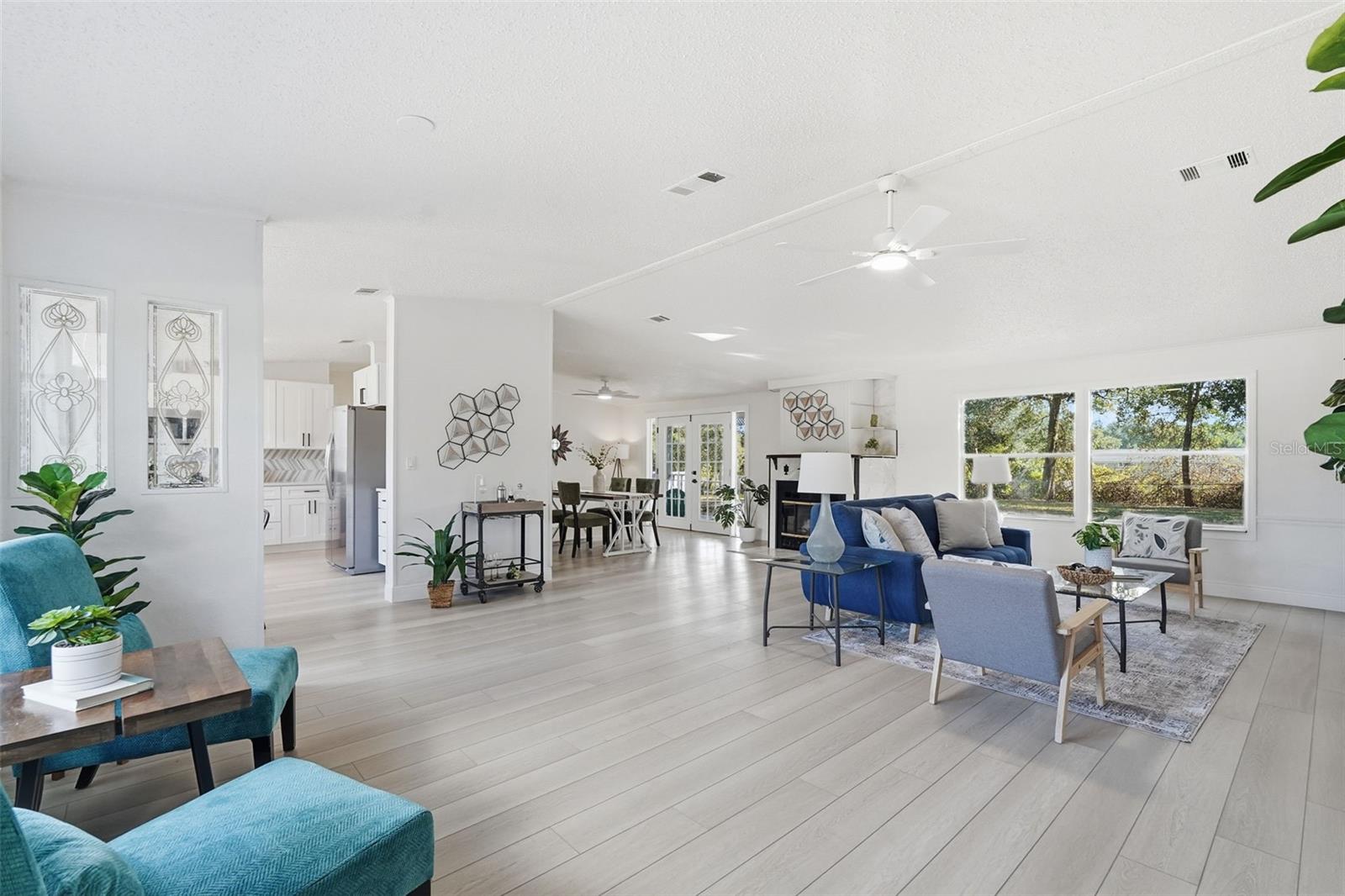 Image 13 of 46 For 9744 Silverbend Drive