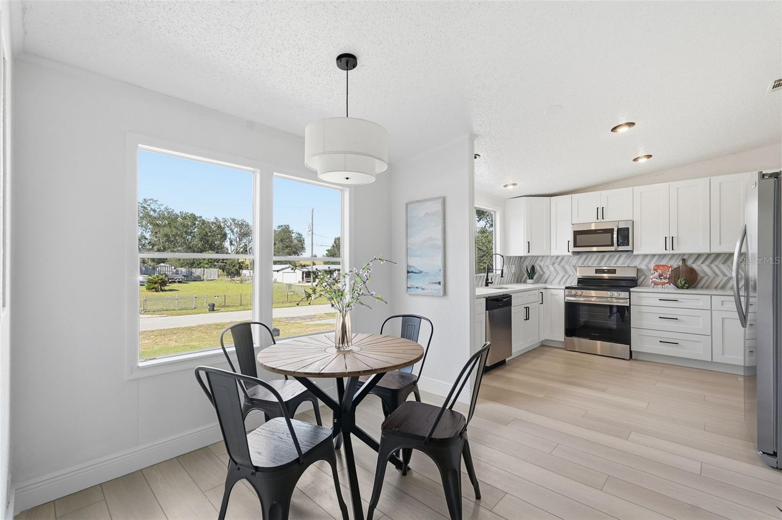 Image 21 of 46 For 9744 Silverbend Drive