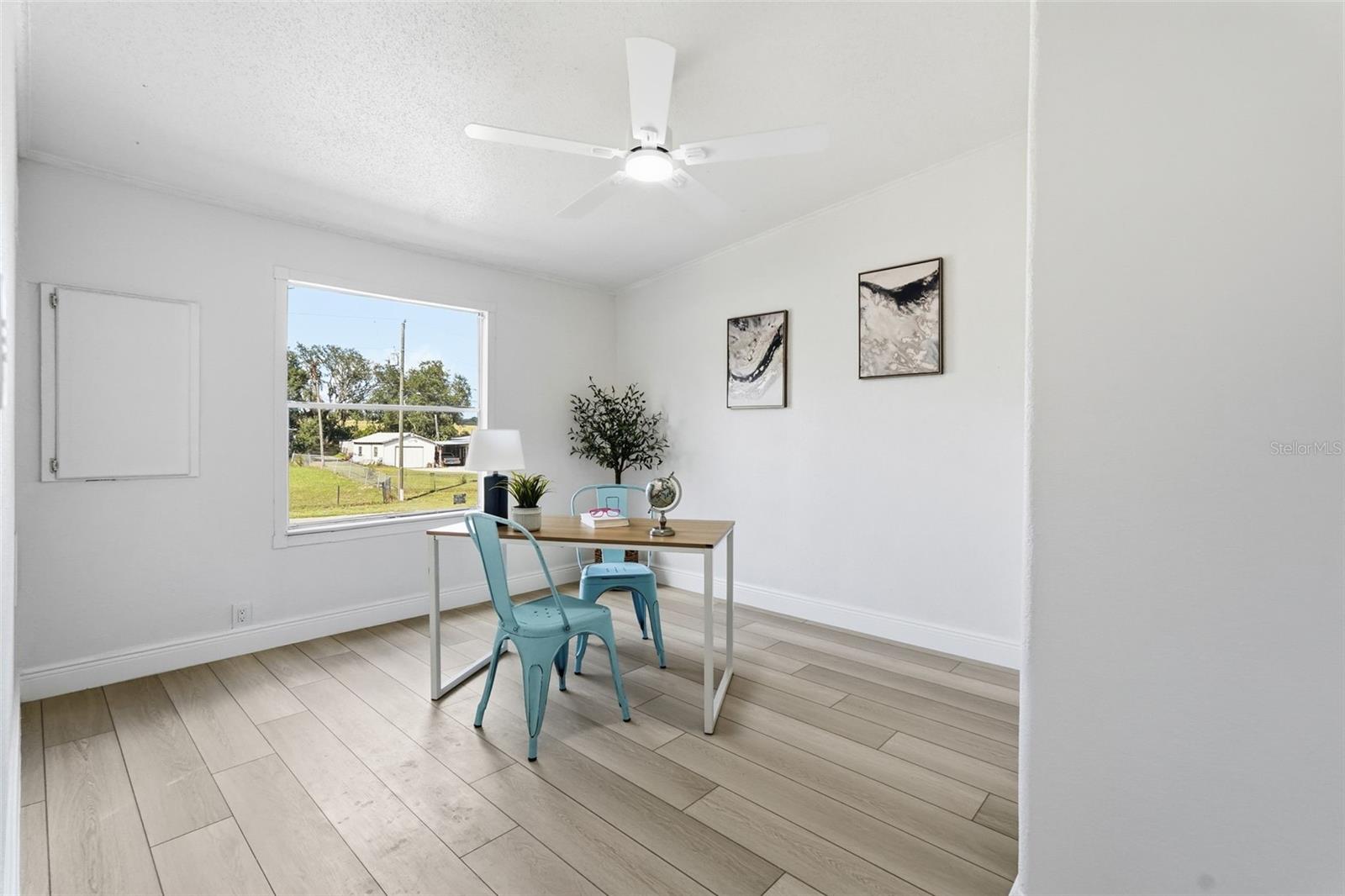 Image 23 of 46 For 9744 Silverbend Drive