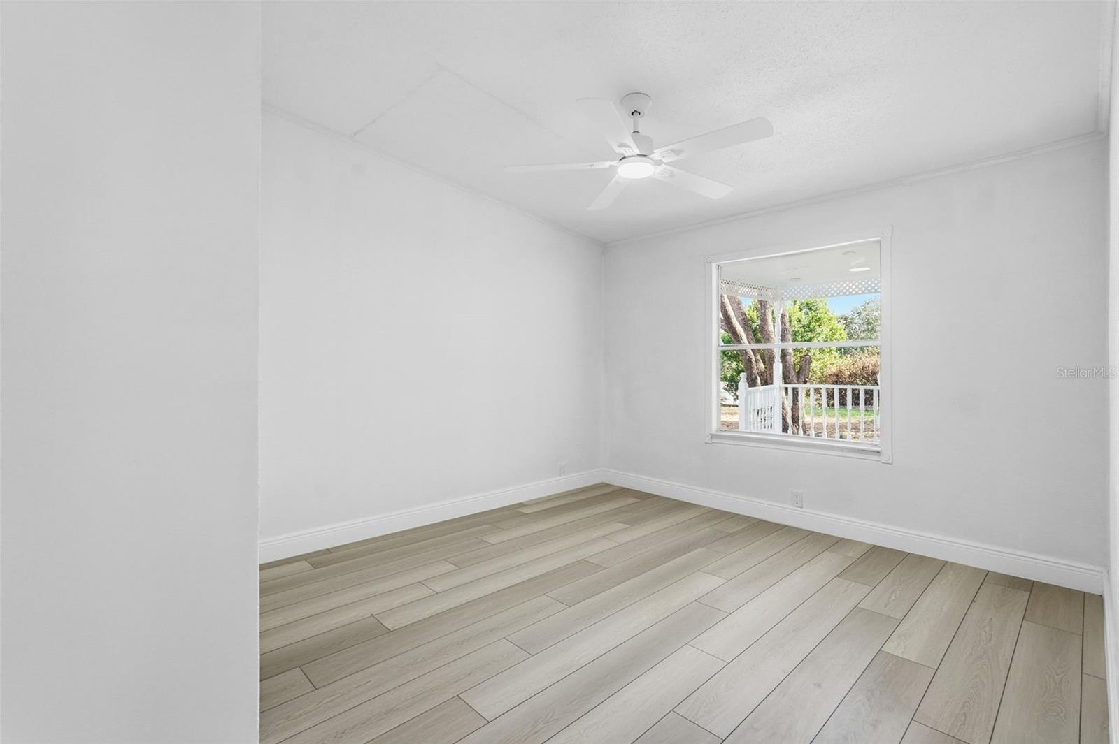 Image 26 of 46 For 9744 Silverbend Drive