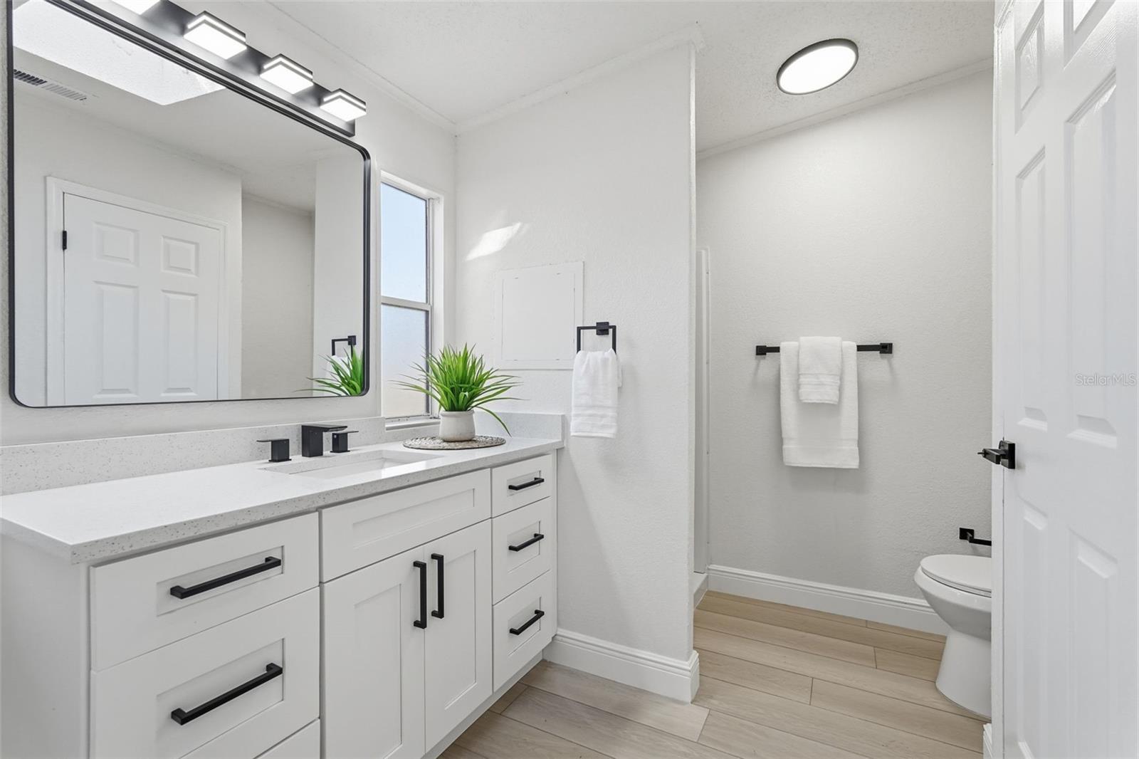 Image 9 of 46 For 9744 Silverbend Drive