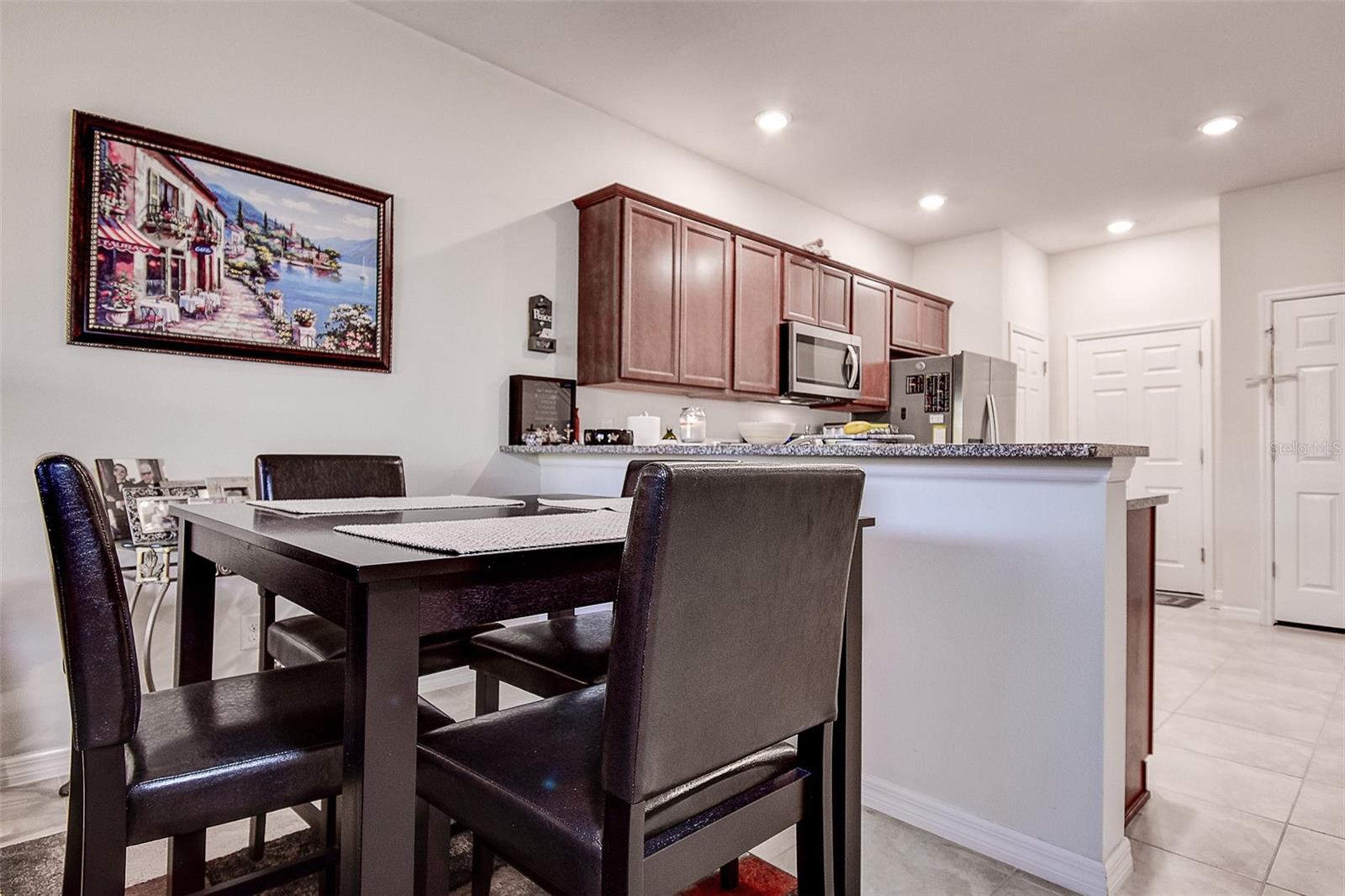 Image 12 of 41 For 5333 Sylvester Loop