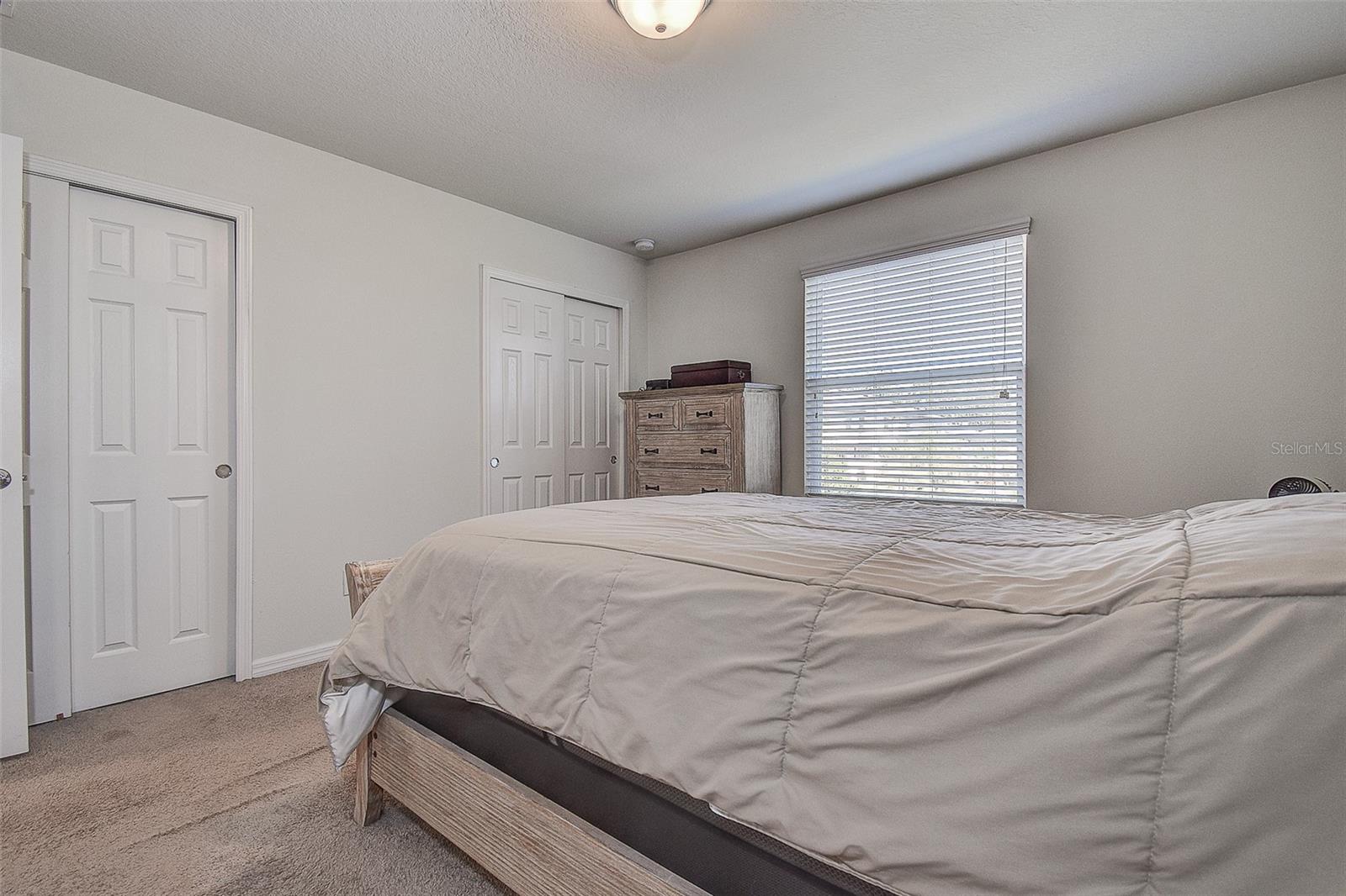 Image 25 of 41 For 5333 Sylvester Loop