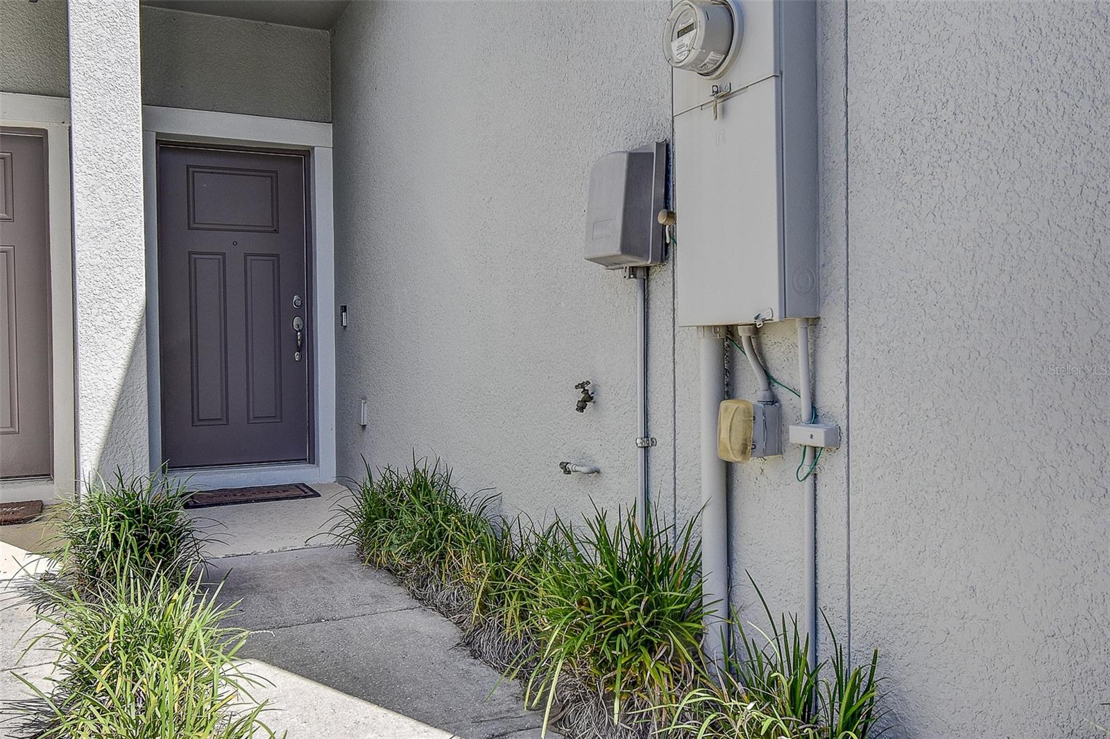 Image 28 of 41 For 5333 Sylvester Loop