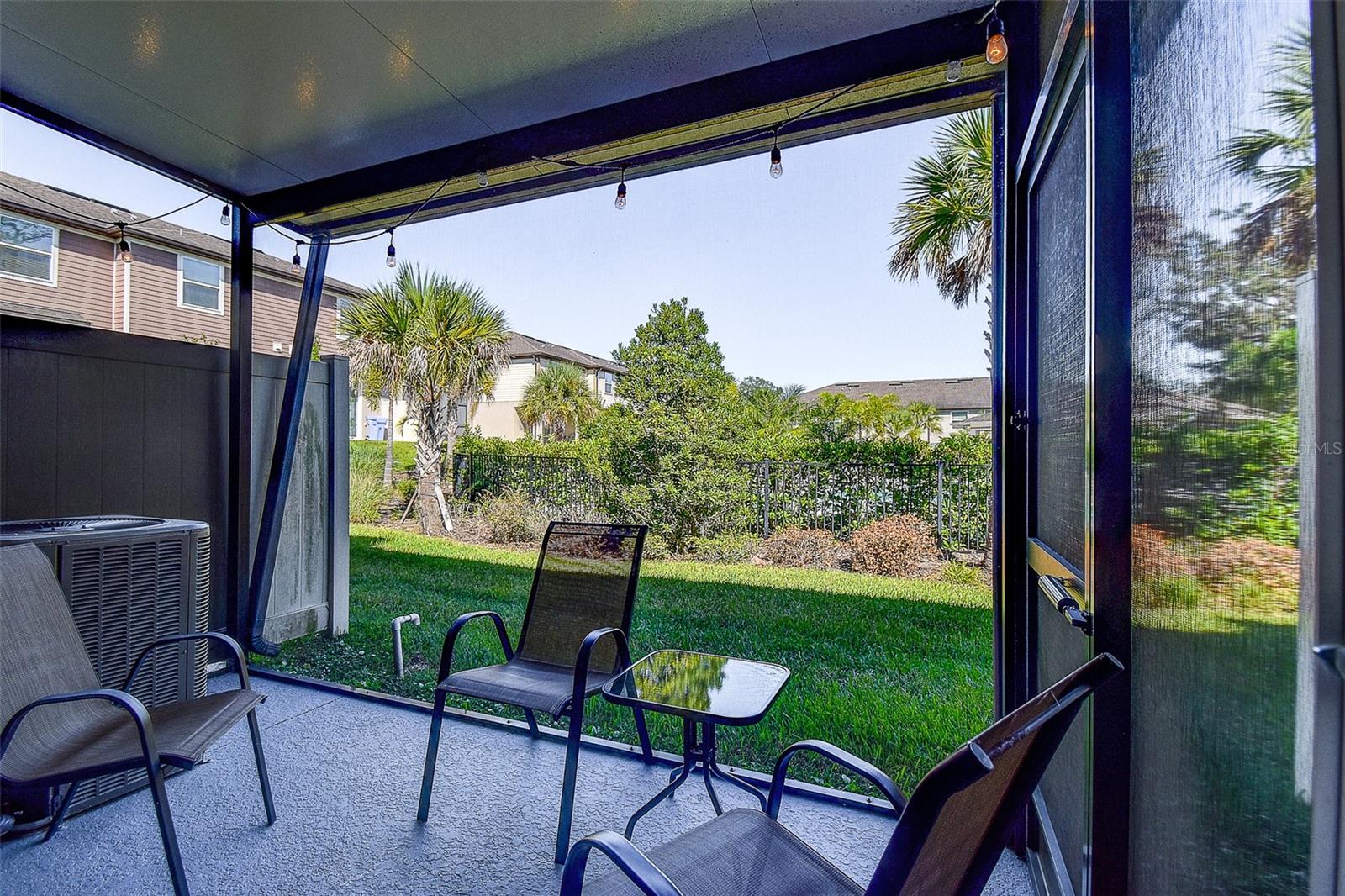 Image 30 of 41 For 5333 Sylvester Loop