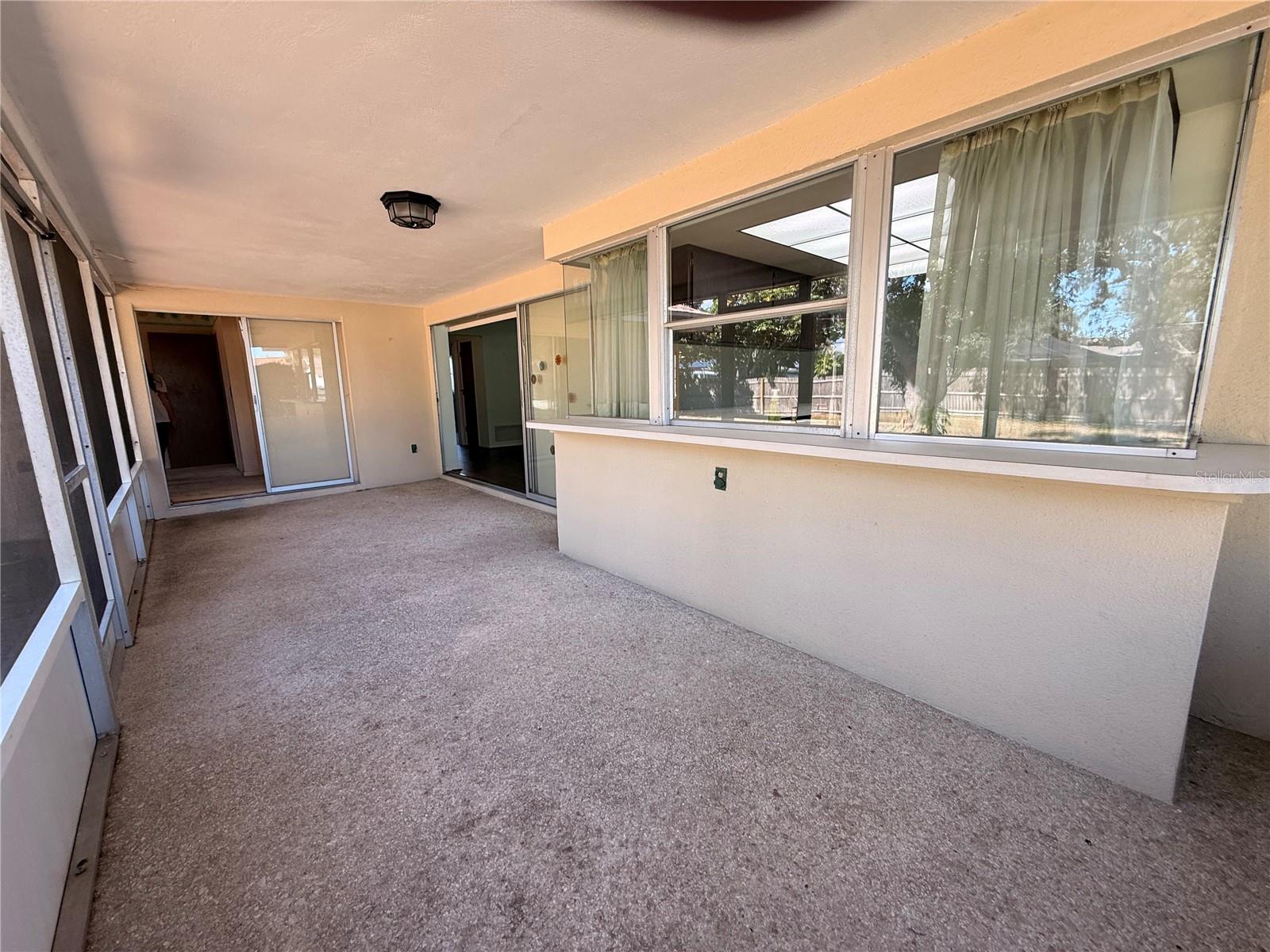 Image 22 of 42 For 13397 86th Avenue