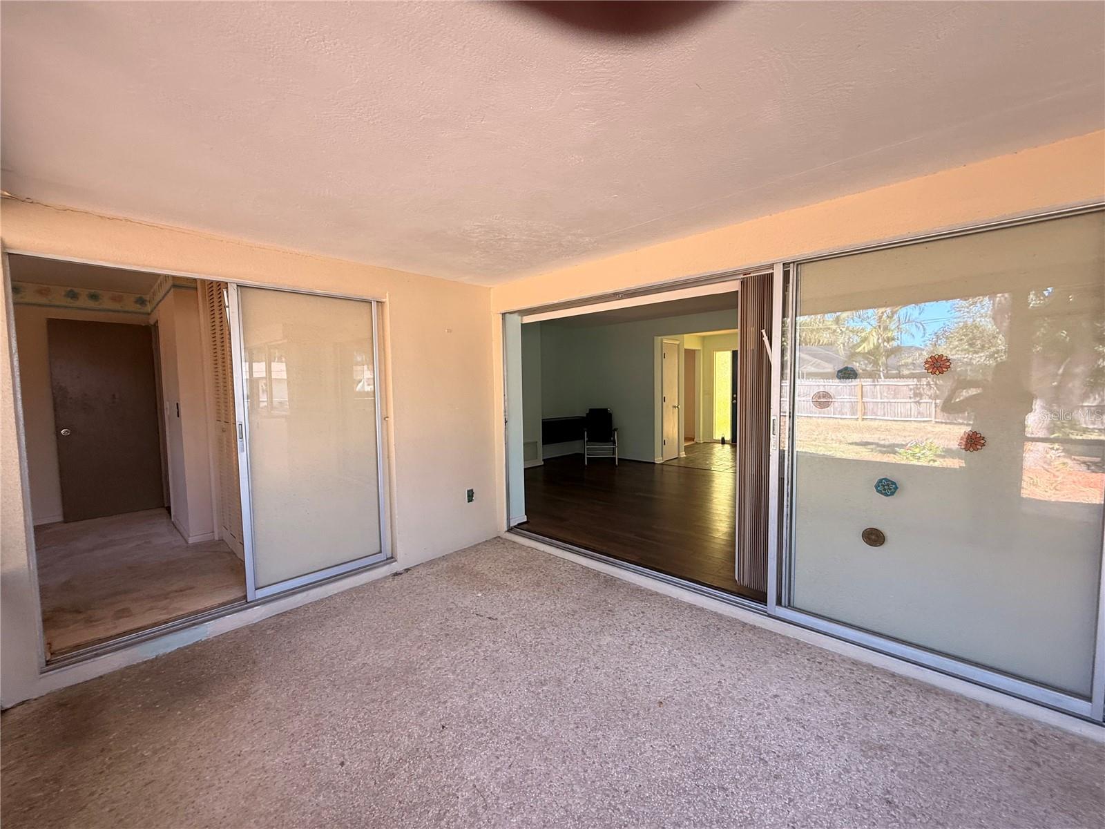 Image 23 of 42 For 13397 86th Avenue